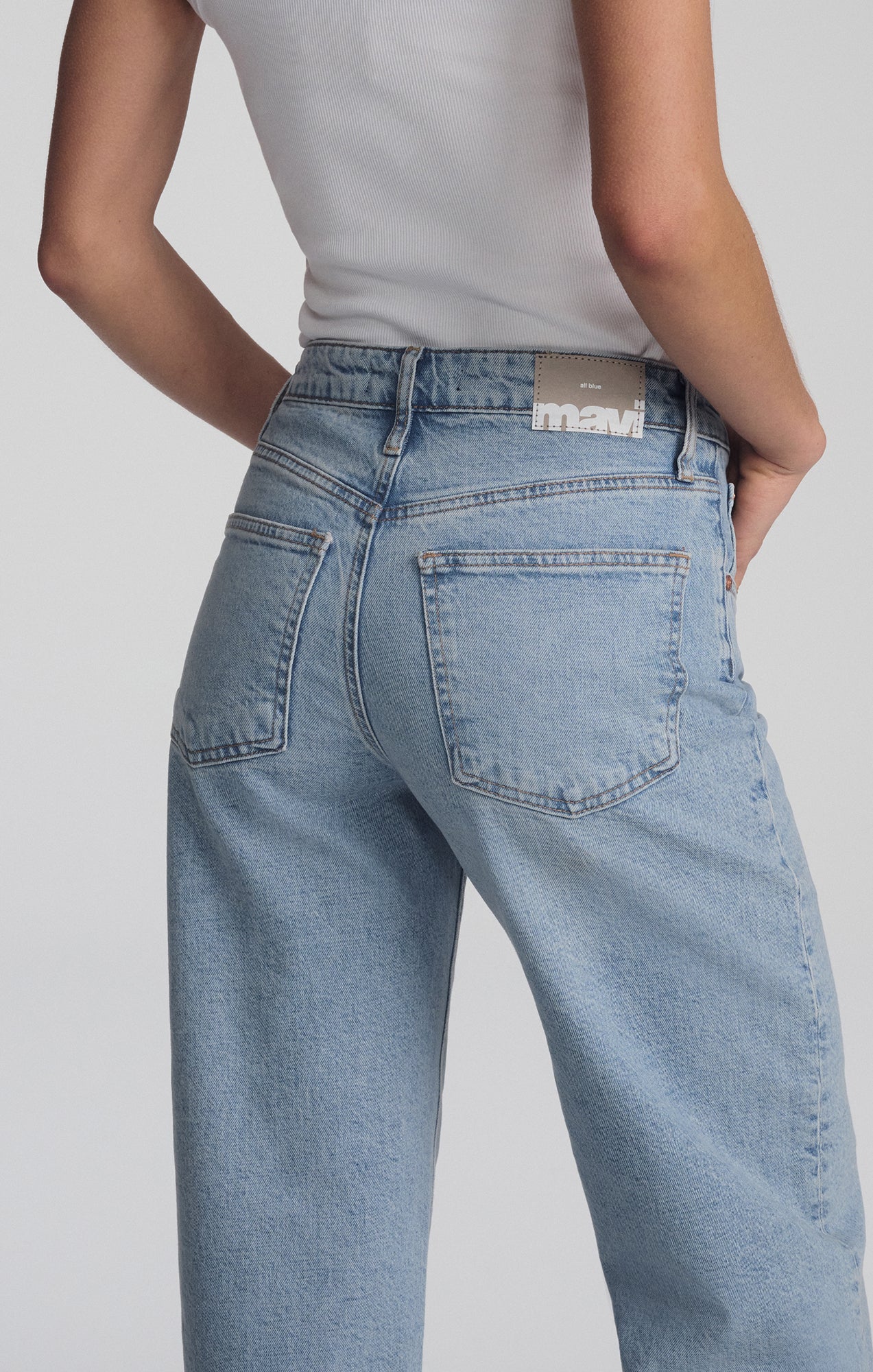 NICA BARREL IN LIGHT BRUSHED CLASSIC BLUE - Mavi Jeans