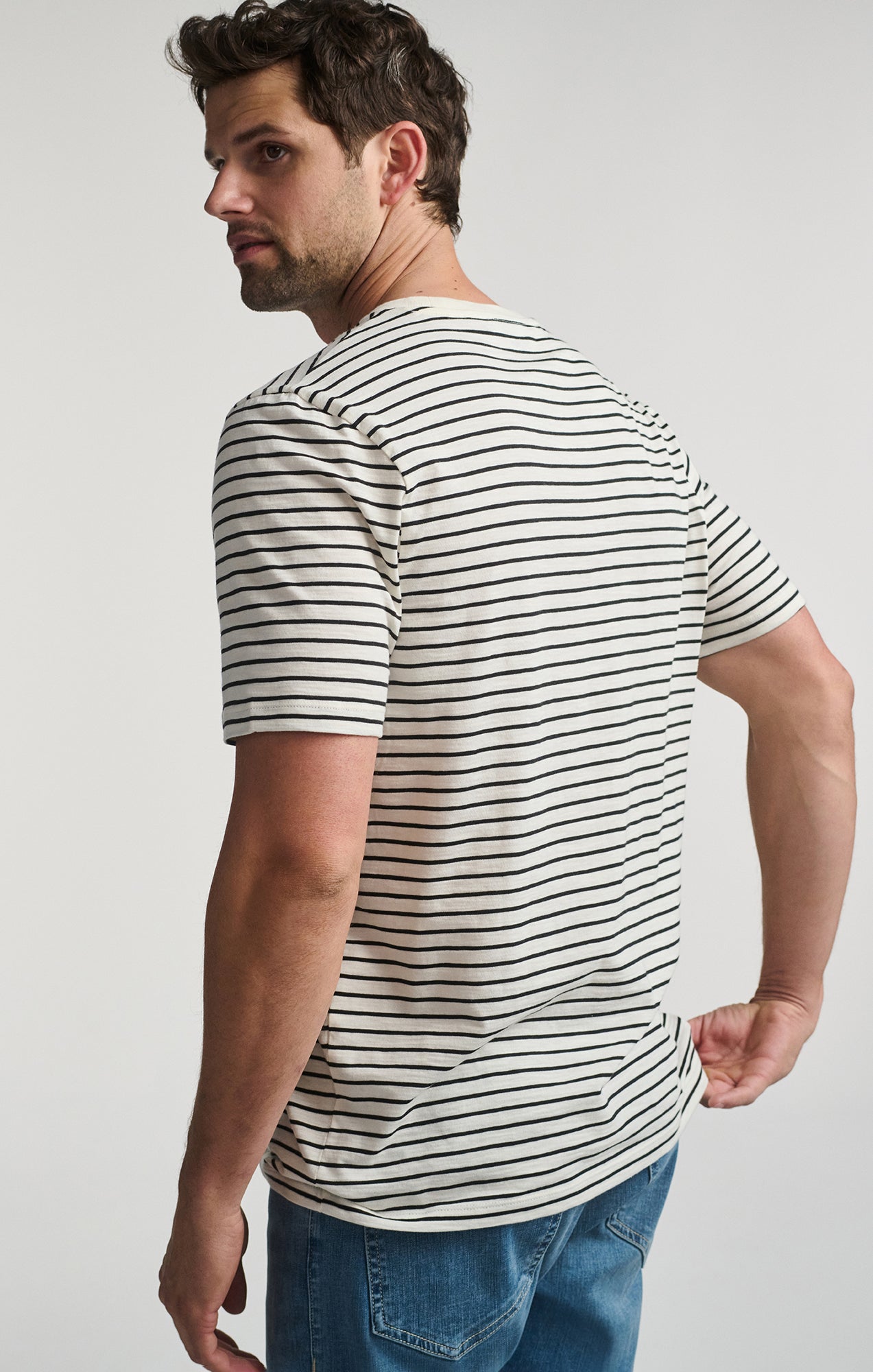 STRIPED SHORT SLEEVE CREW NECK T-SHIRT IN ANTIQUE WHITE - Mavi Jeans