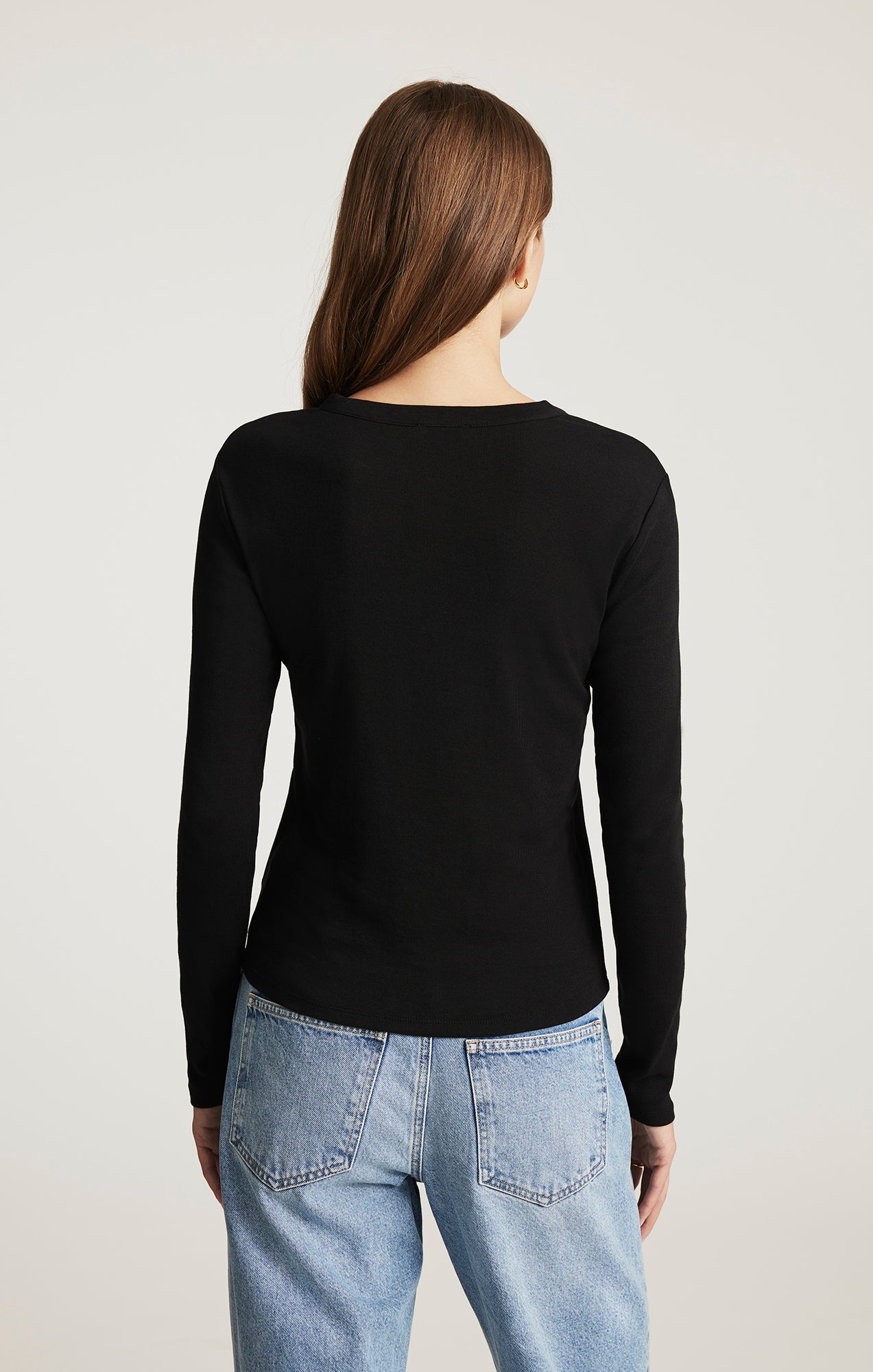 HENLEY LONG SLEEVE T-SHIRT IN BLACK