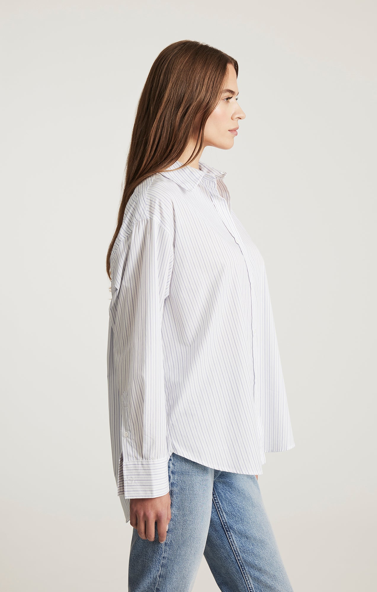 LONG SLEEVE BUTTON-UP SHIRT IN BLUE GREY STRIPE