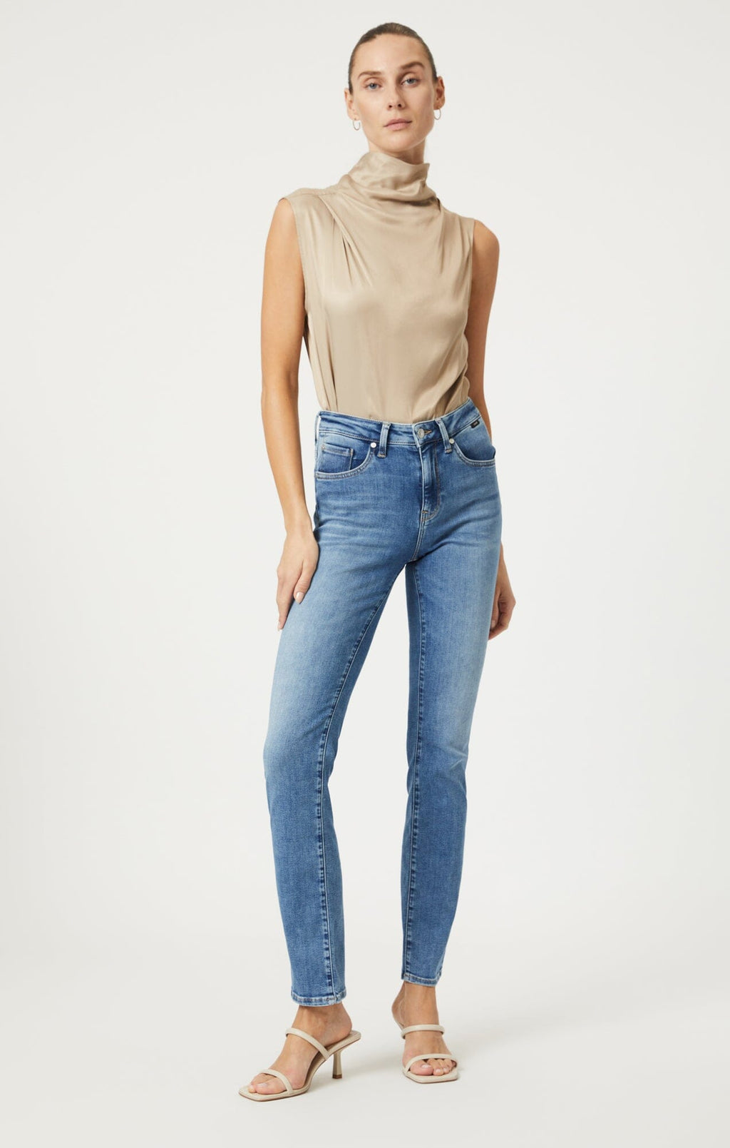 KENDRA STRAIGHT LEG IN MID BRUSHED FEATHER BLUE - Mavi Jeans