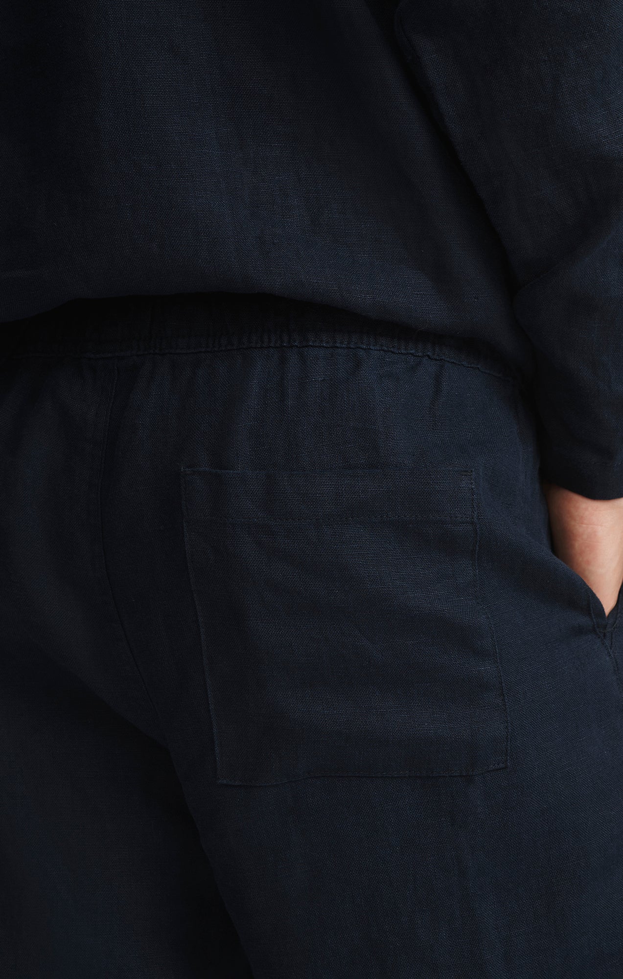 DRAWSTRING PANTS IN DARK SAPPHIRE - Mavi Jeans