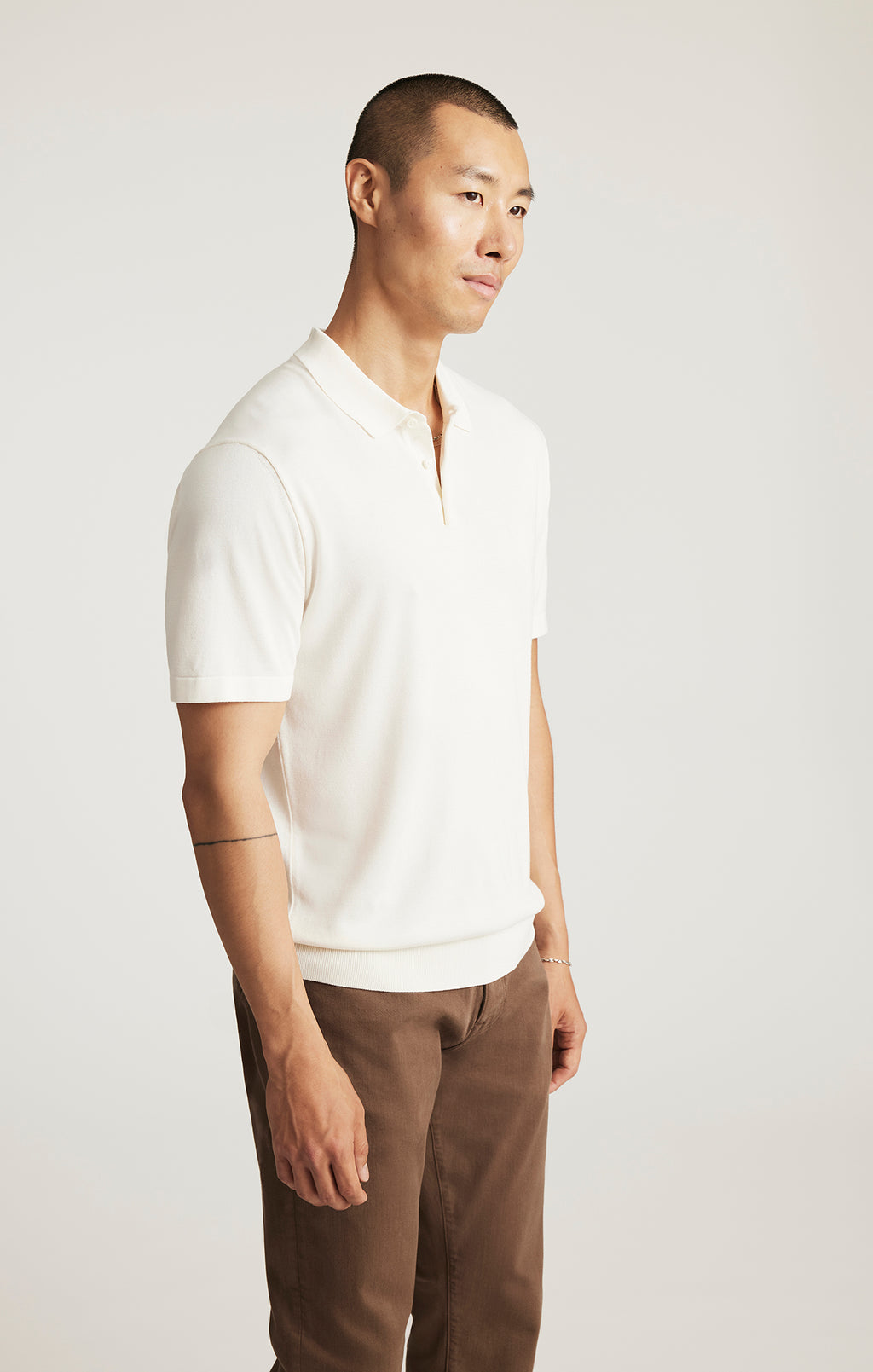 EDITION SHORT SLEEVE POLO SWEATER IN ANTIQUE WHITE - Mavi Jeans