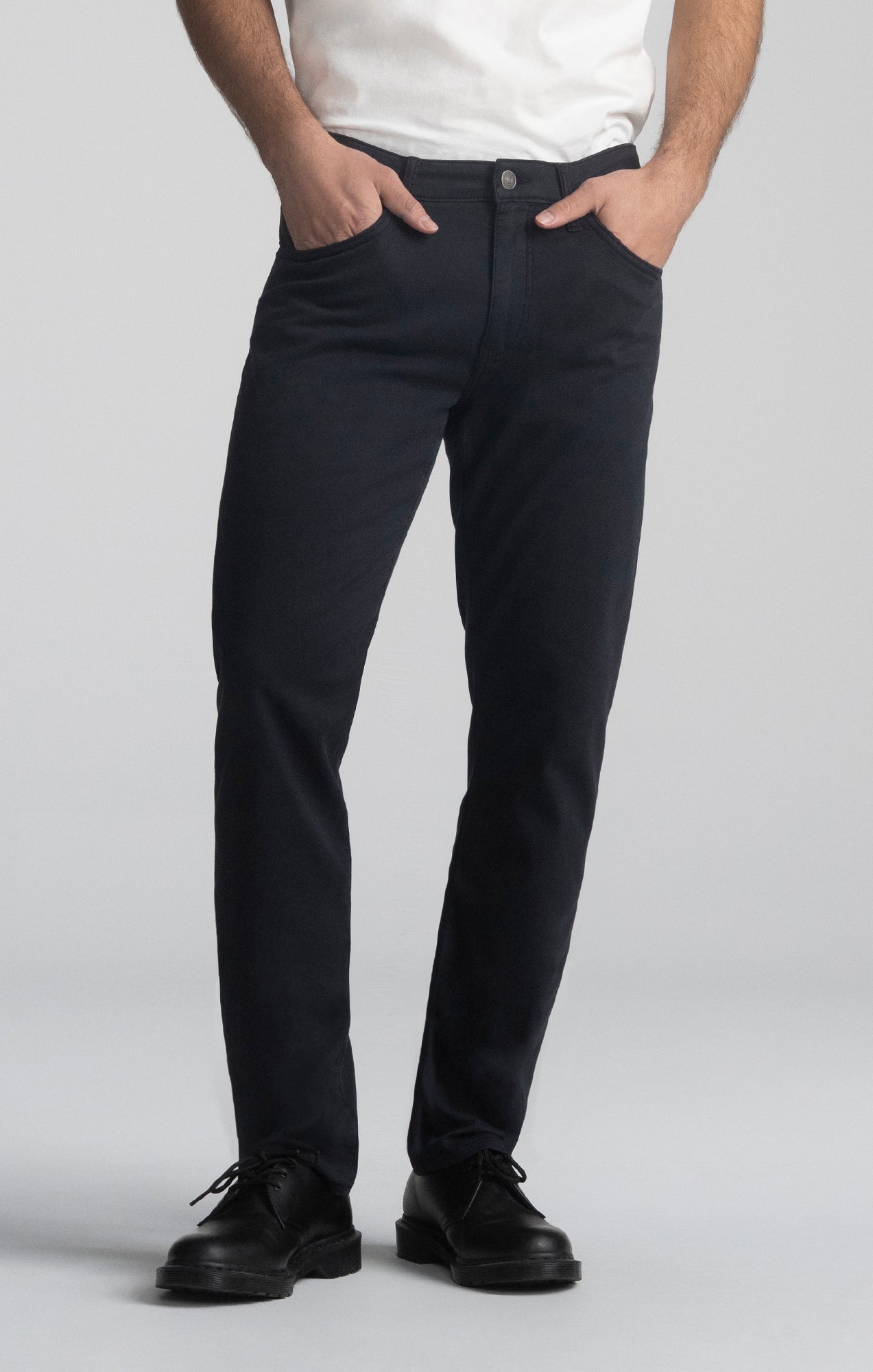 MARCUS SLIM STRAIGHT LEG IN DARK MIDNIGHT CITY - Mavi Jeans