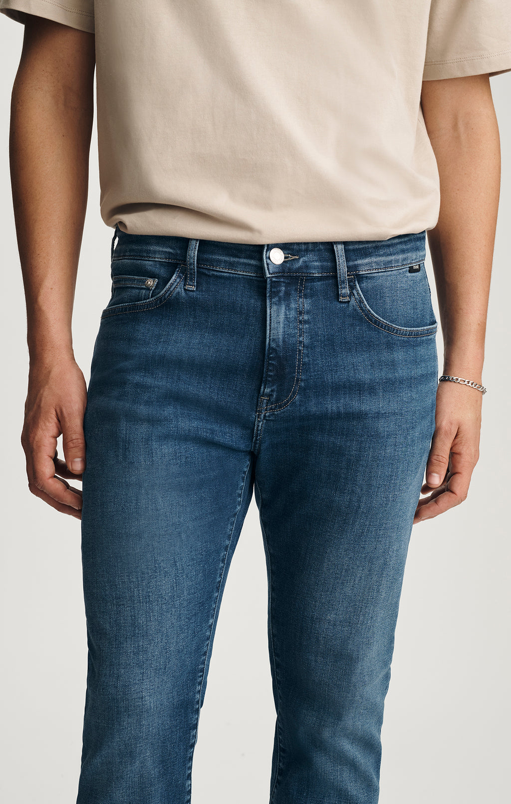 JAKE SLIM LEG IN MID BRUSHED FEATHER BLUE - Mavi Jeans