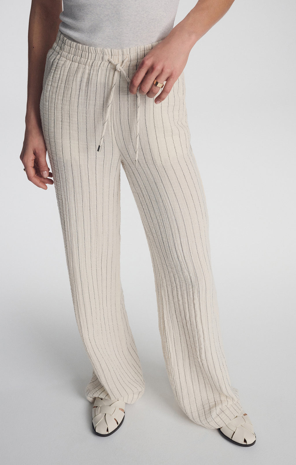 GAUZE PANTS IN GREY STRIPE - Mavi Jeans