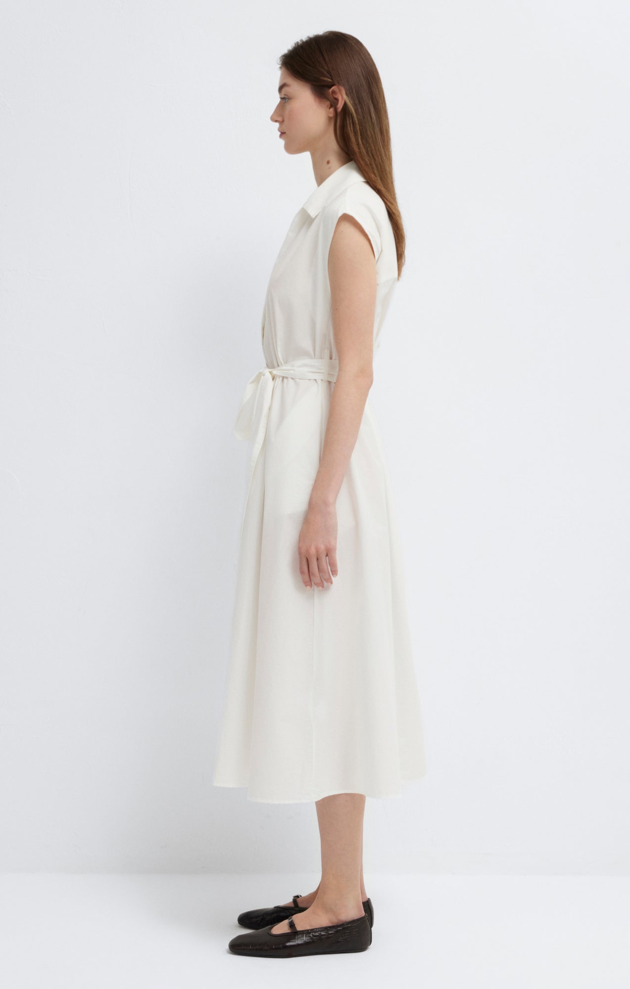 TIE-WAIST MIDI SHIRTDRESS IN ANTIQUE WHITE