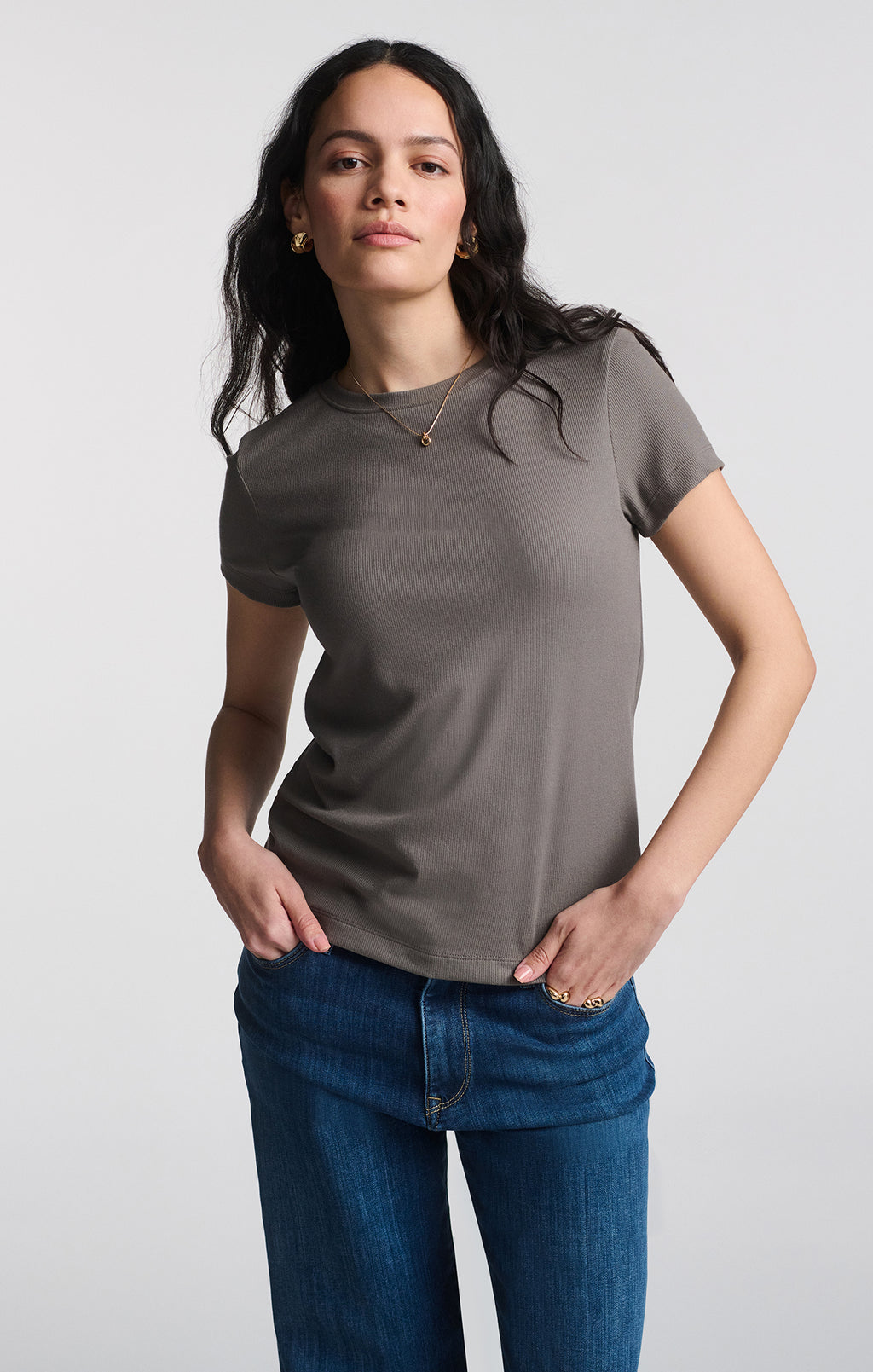 LUXE TOUCH TENCEL™ RIBBED T-SHIRT IN DARK GULL GRAY - Mavi Jeans