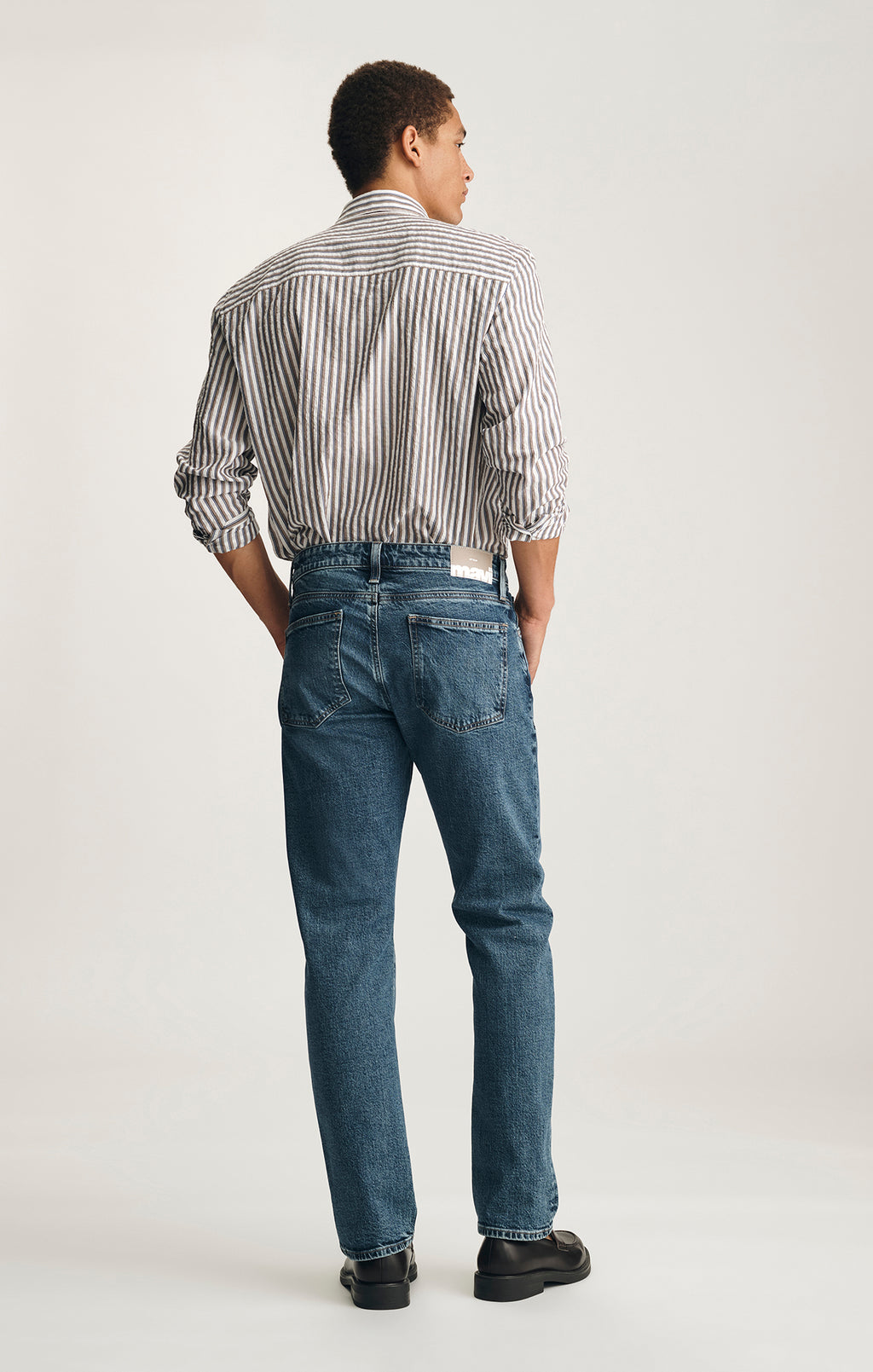 ZACH STRAIGHT LEG IN MID BRUSHED CLASSIC BLUE