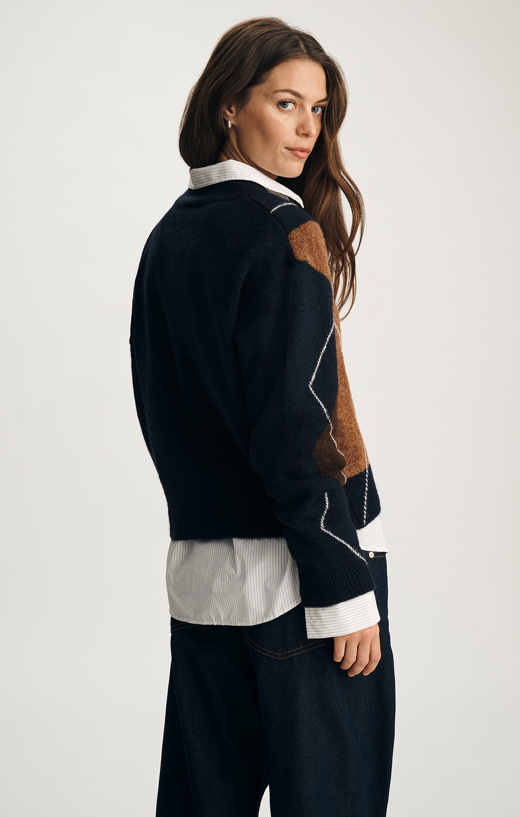 V-NECK SWEATER IN MARITIME BLUE