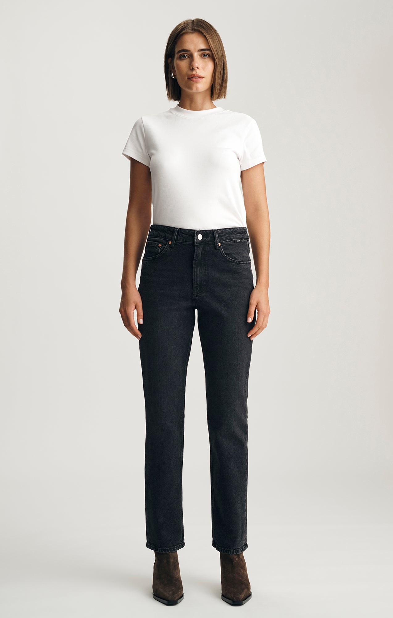 NEW YORK STRAIGHT LEG IN DARK SMOKE CLASSIC BLUE