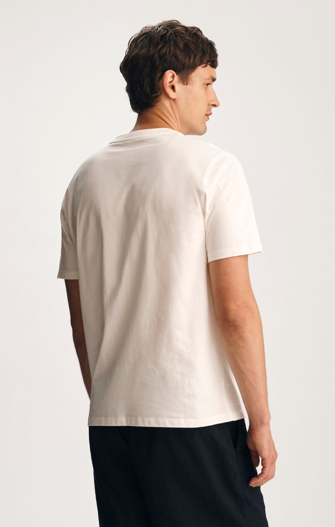 MALIBU GRAPHIC T-SHIRT IN ANTIQUE WHITE - Mavi Jeans