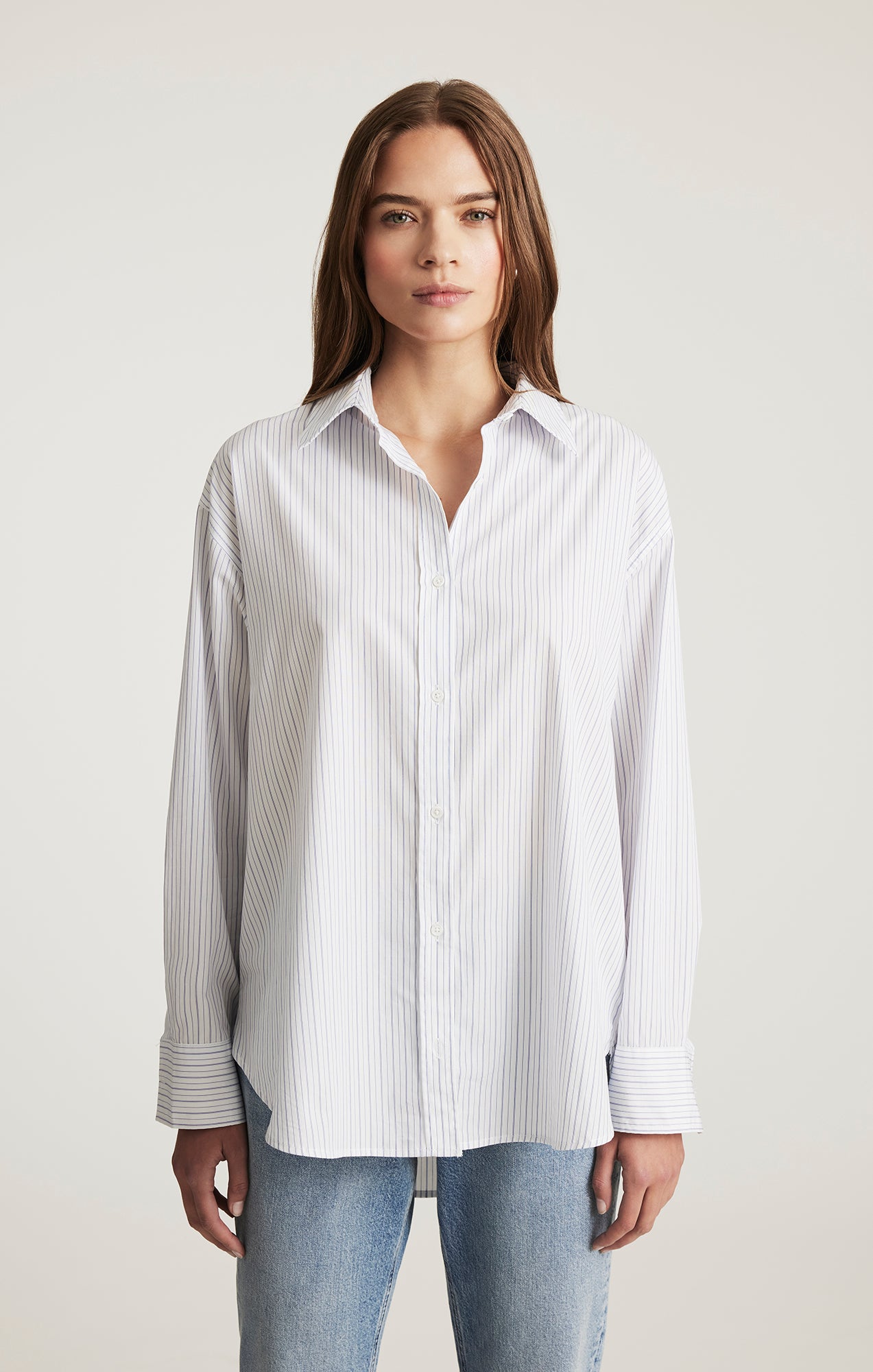 LONG SLEEVE BUTTON-UP SHIRT IN BLUE GREY STRIPE