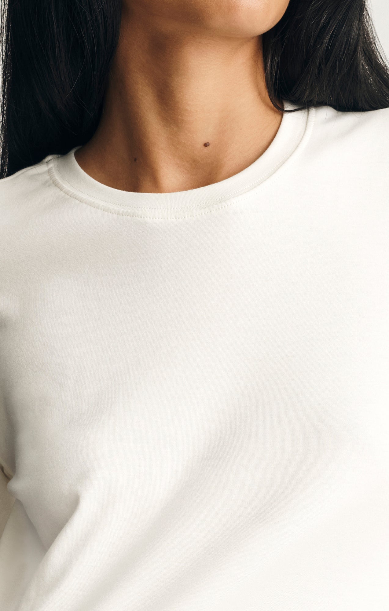 EDITION CREW NECK T-SHIRT IN MARSHMALLOW