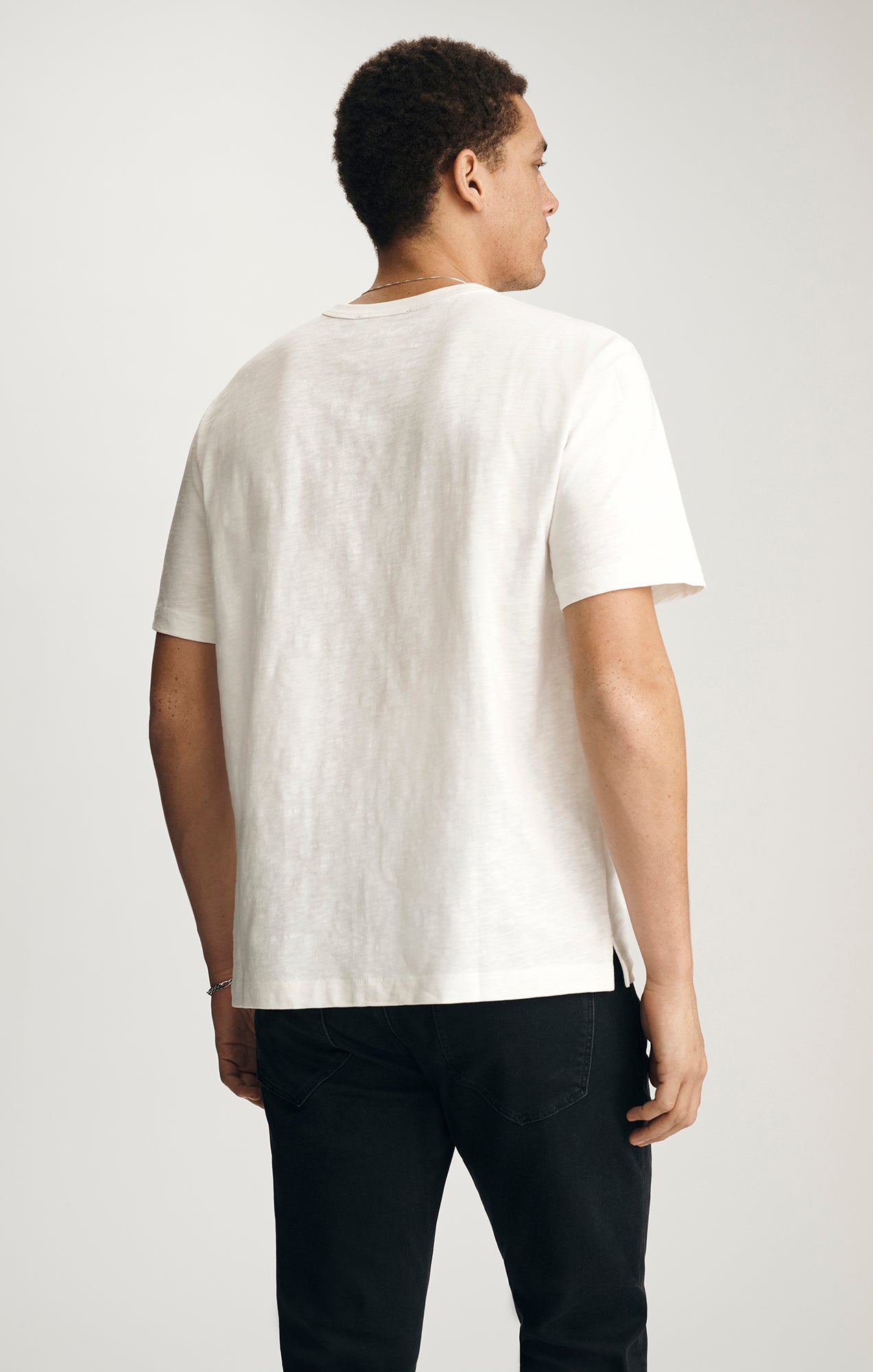 SLUB HENLEY T-SHIRT IN ANTIQUE WHITE - Mavi Jeans