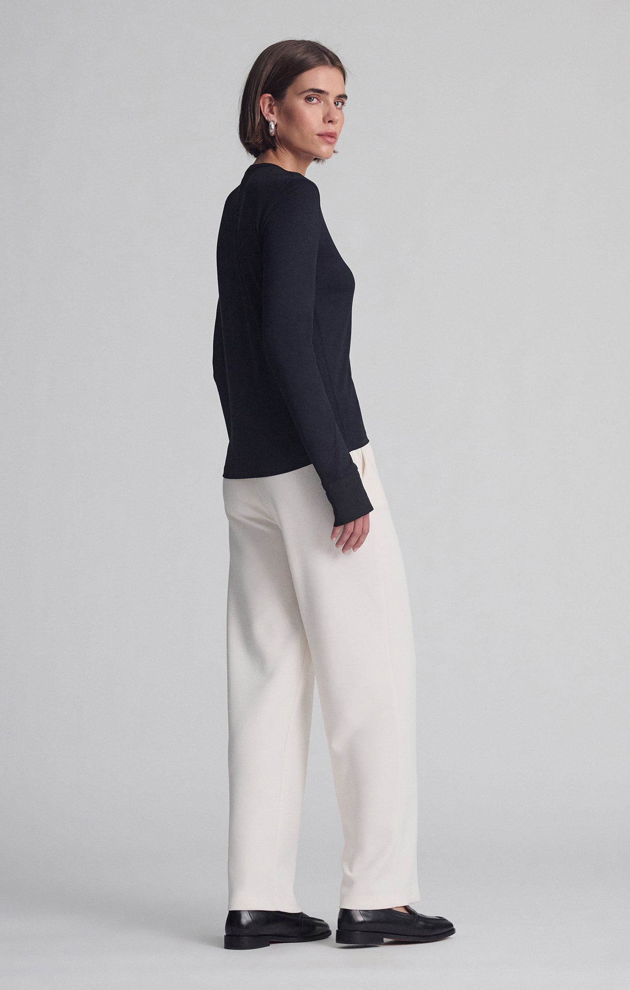 LONG SLEEVE HENLEY IN BLACK - Mavi Jeans