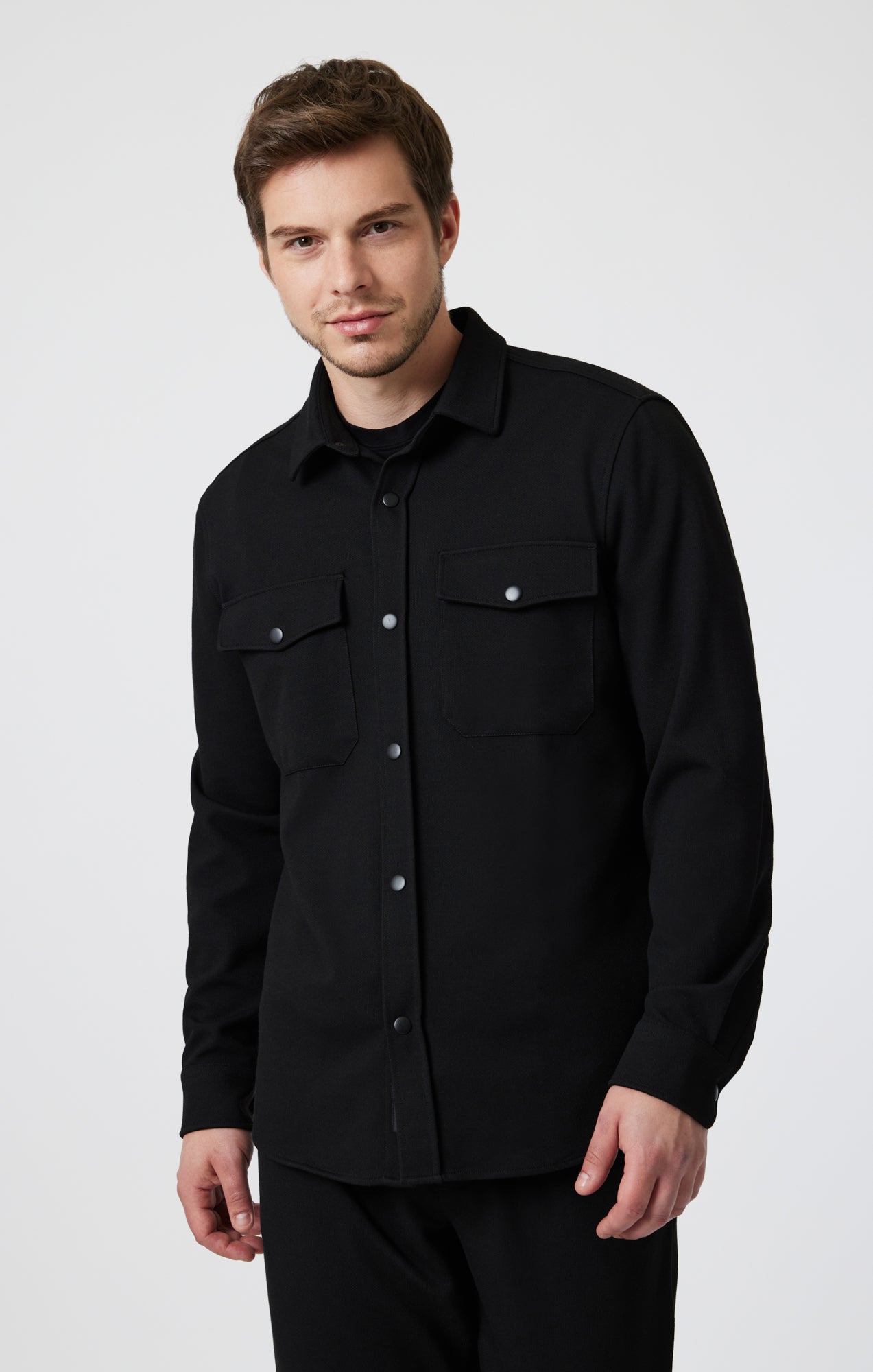 DOUBLE POCKET SNAP-BUTTON SHIRT IN BLACK - Mavi Jeans