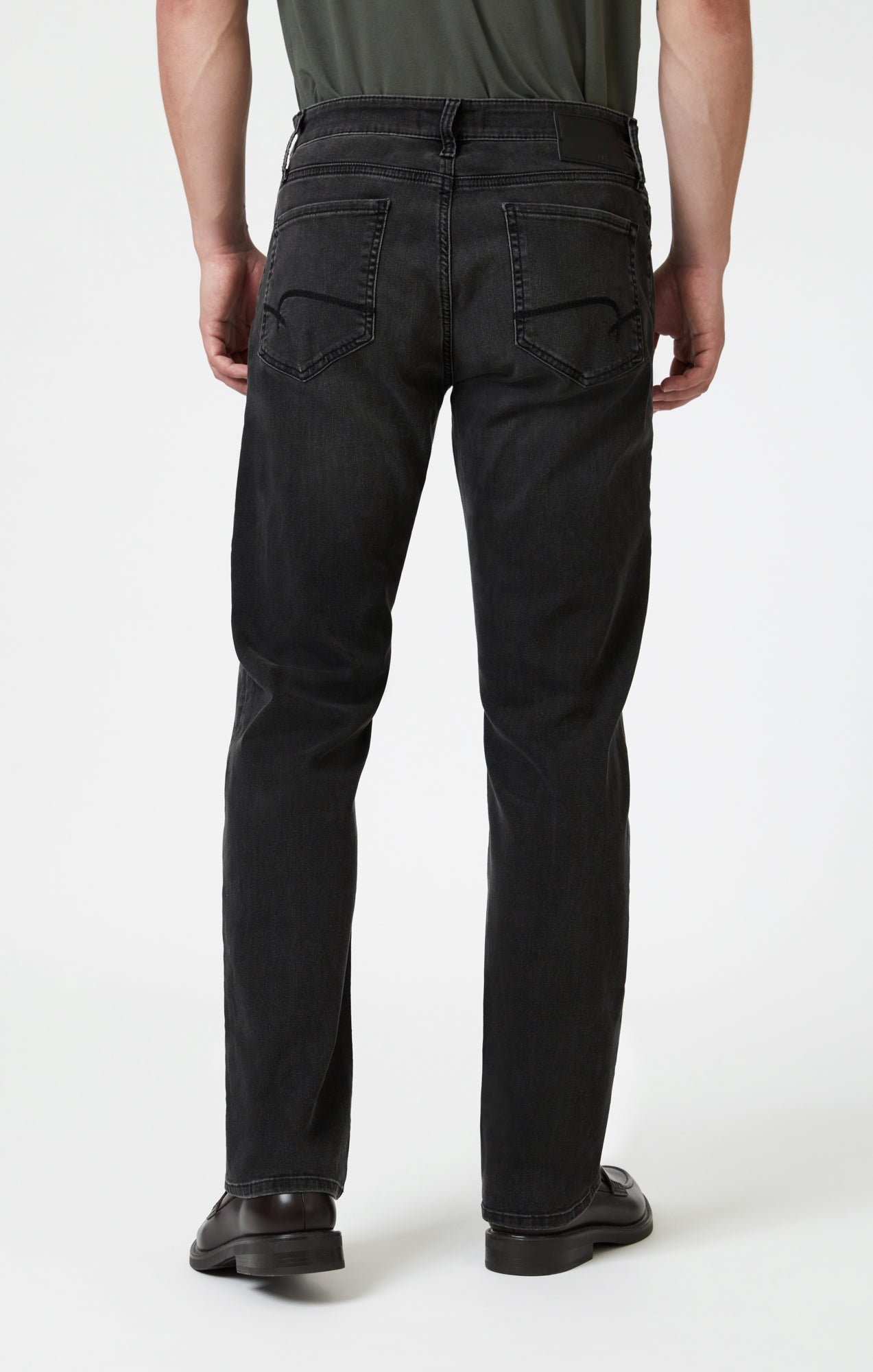 ZACH STRAIGHT LEG IN SMOKE AUSTIN - Mavi Jeans
