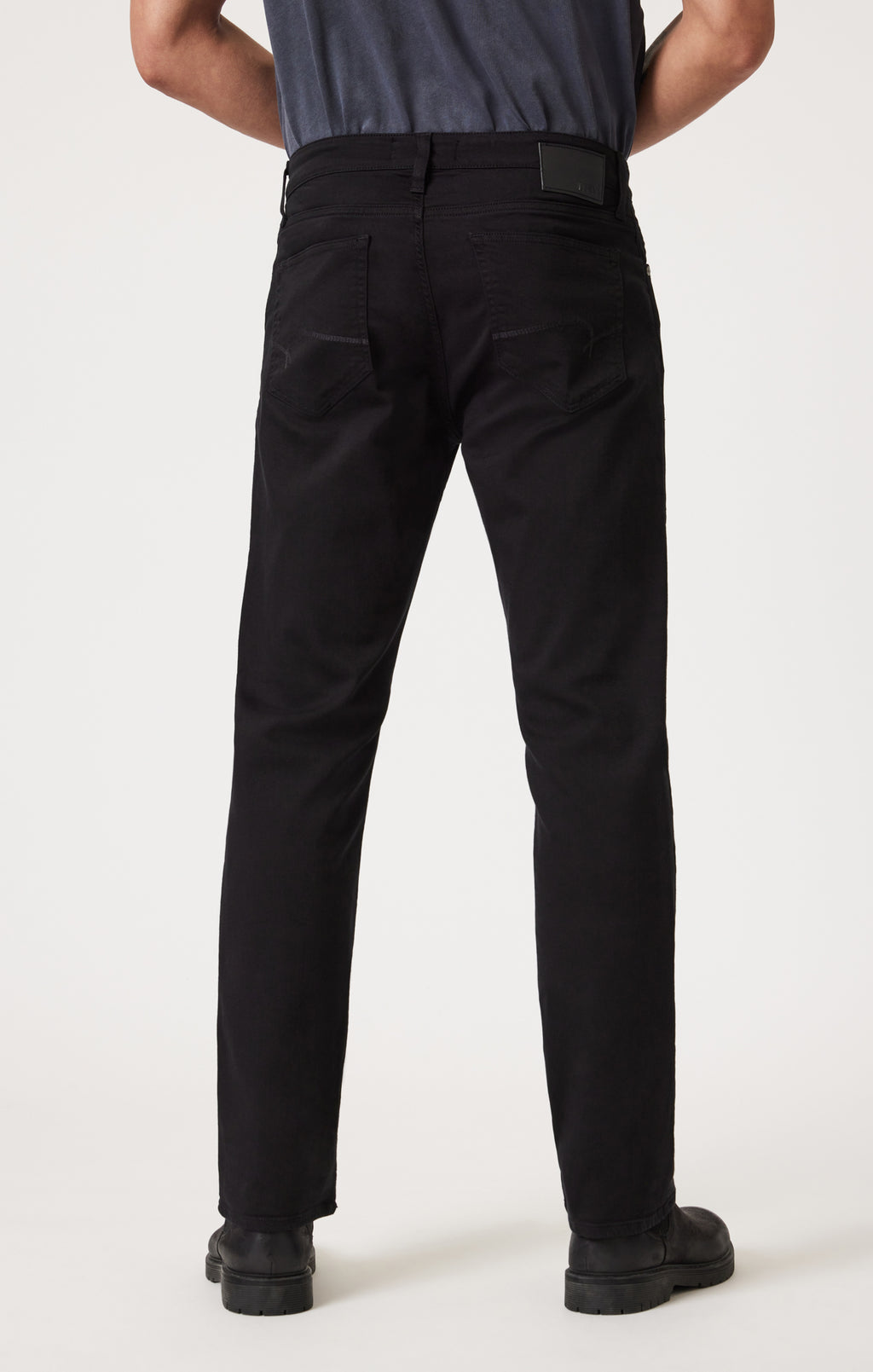 ZACH STRAIGHT LEG IN BLACK FEATHER BLUE - Mavi Jeans