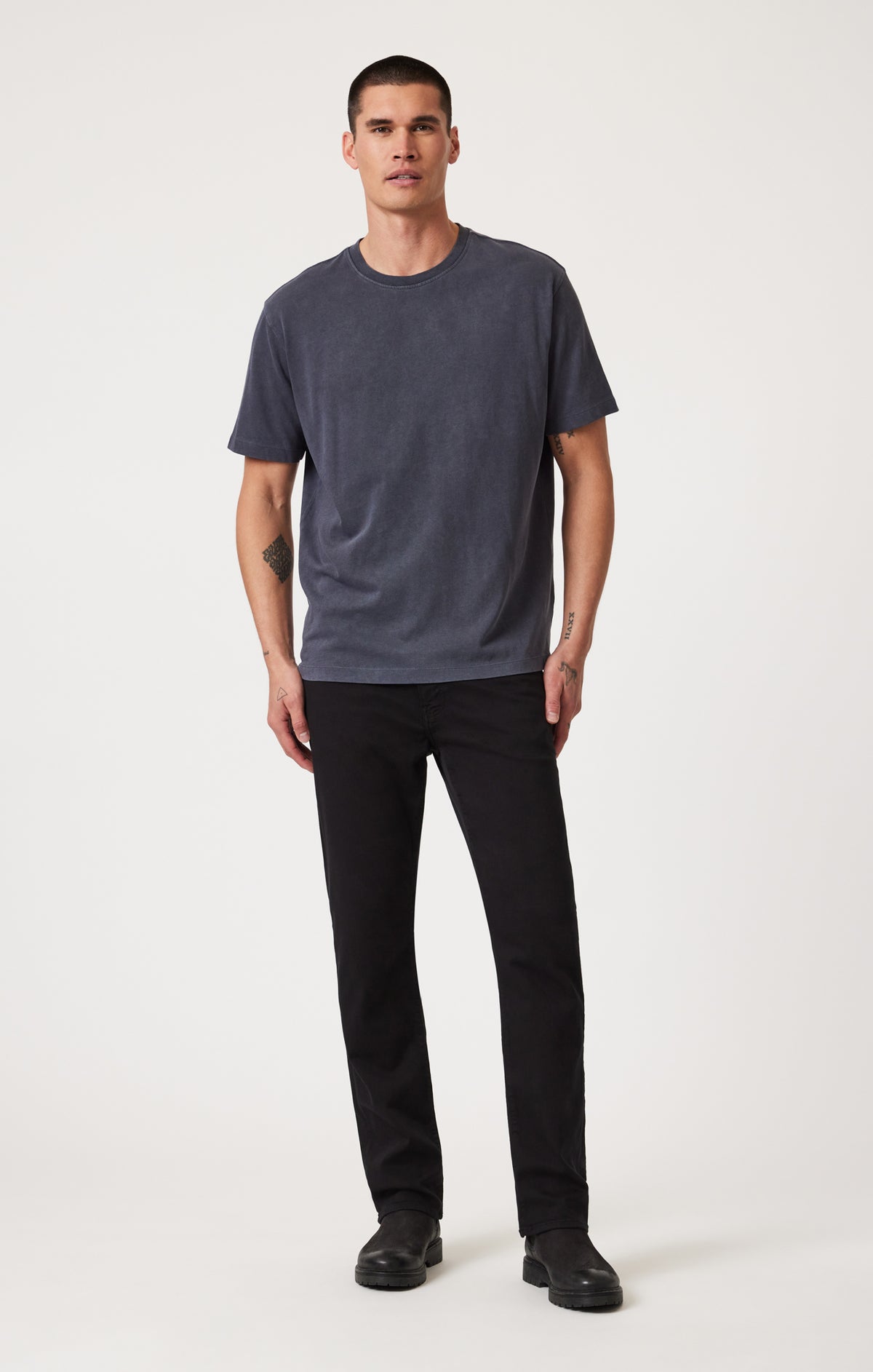 ZACH STRAIGHT LEG IN BLACK FEATHER BLUE - Mavi Jeans