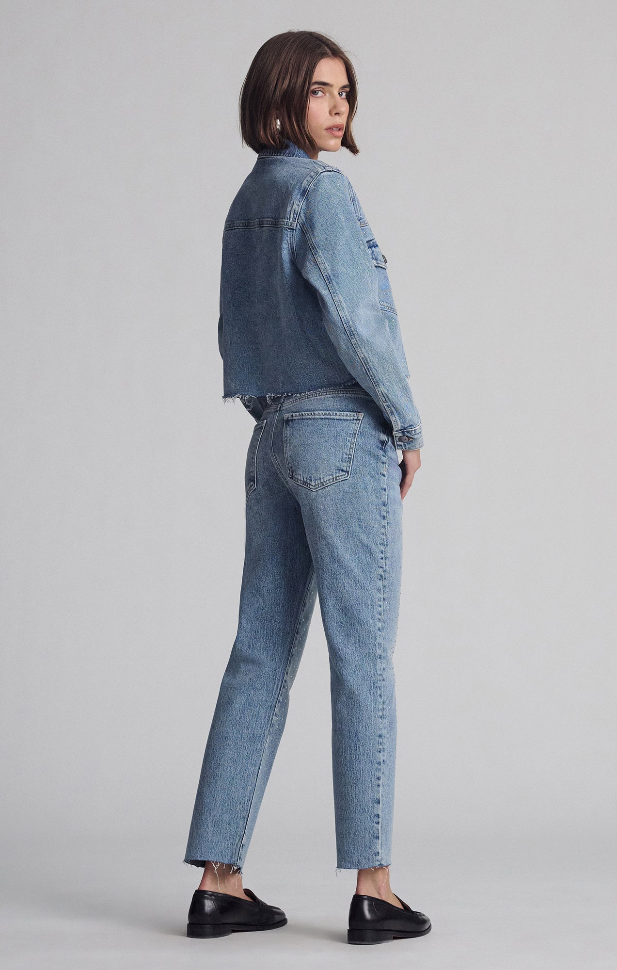 Mavi Women's New York Straight Leg In Shiny Mid Denim – Mavi Jeans