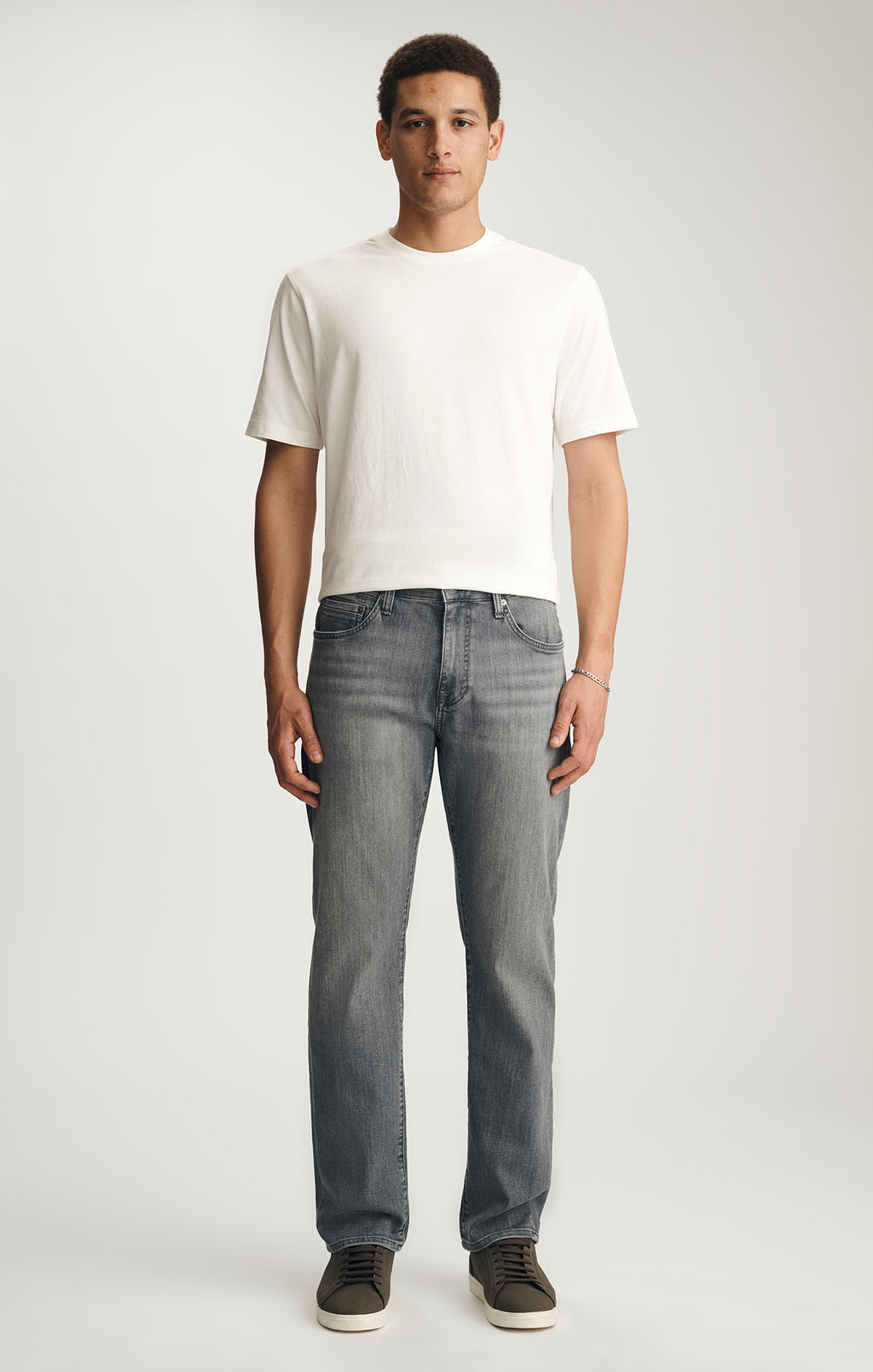 ZACH STRAIGHT LEG IN AUTHENTIC GREY WILLIAMSBURG - Mavi Jeans