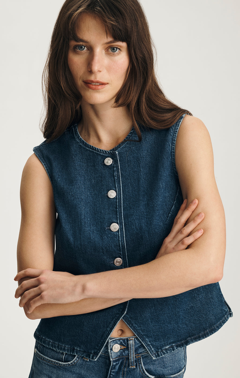 JEMY DENIM VEST IN DARK BRUSHED CLASSIC BLUE - Mavi Jeans
