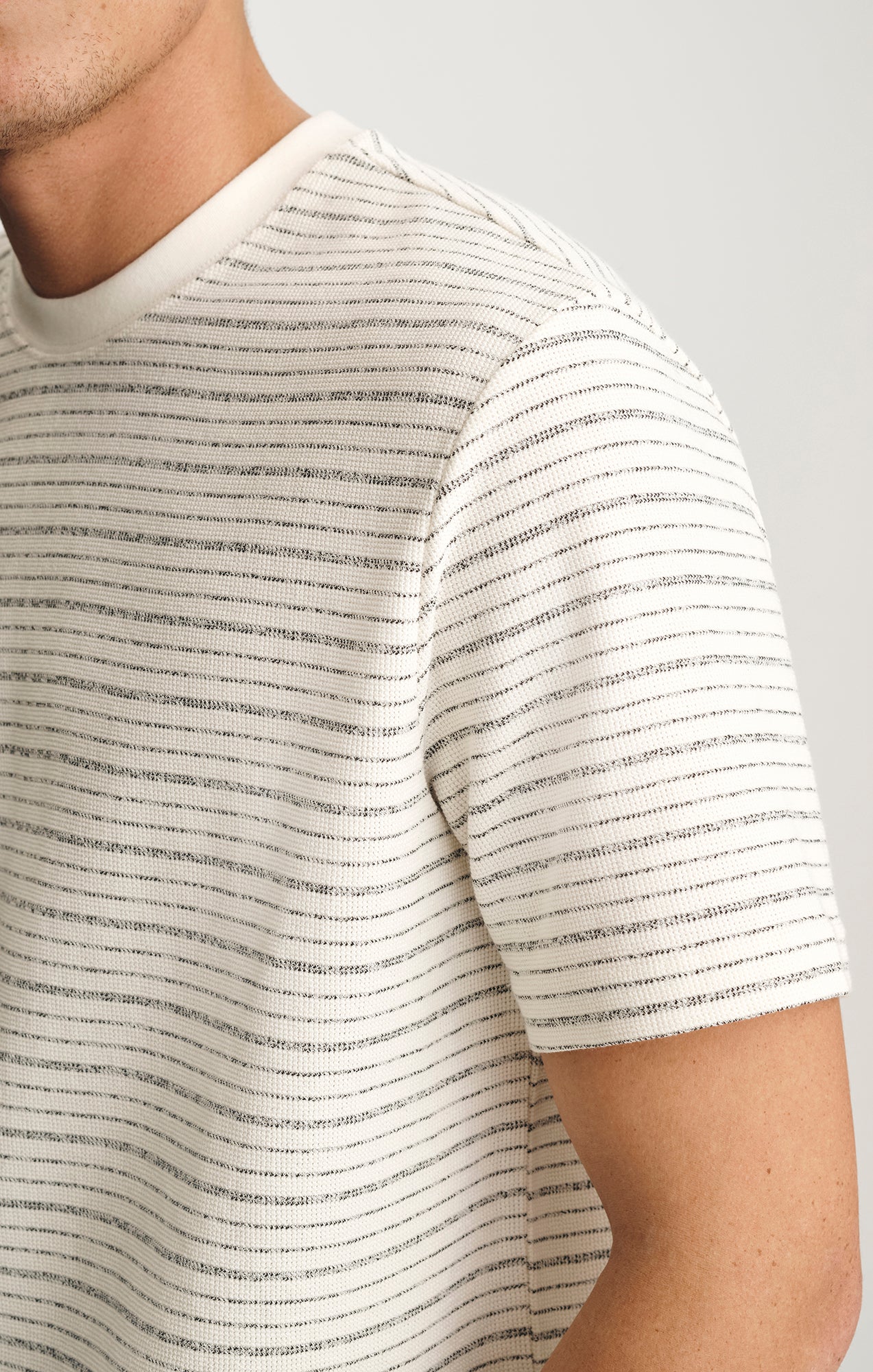 CREW NECK T-SHIRT IN ANTIQUE WHITE - Mavi Jeans