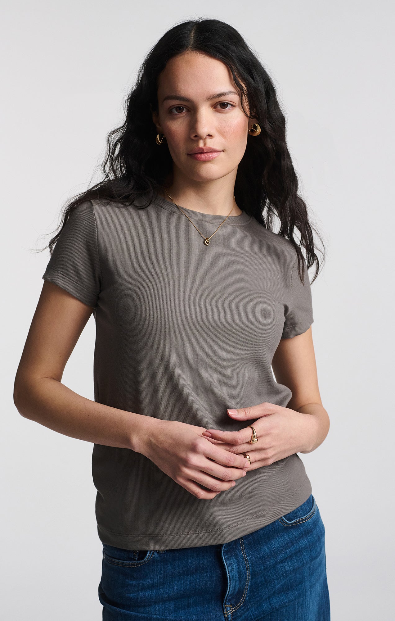 LUXE TOUCH TENCEL™ RIBBED T-SHIRT IN DARK GULL GRAY - Mavi Jeans