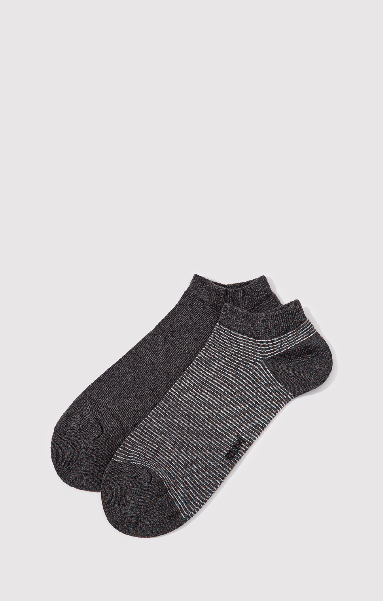 2-PACK ANKLE SOCKS IN ASSORTED COLORS