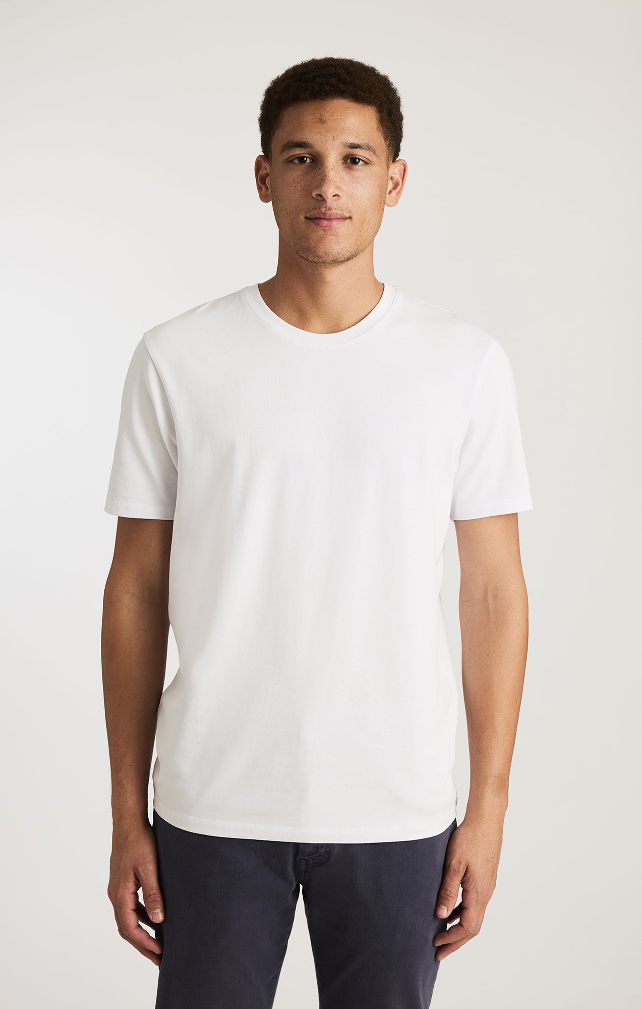 CREW NECK T-SHIRT IN WHITE