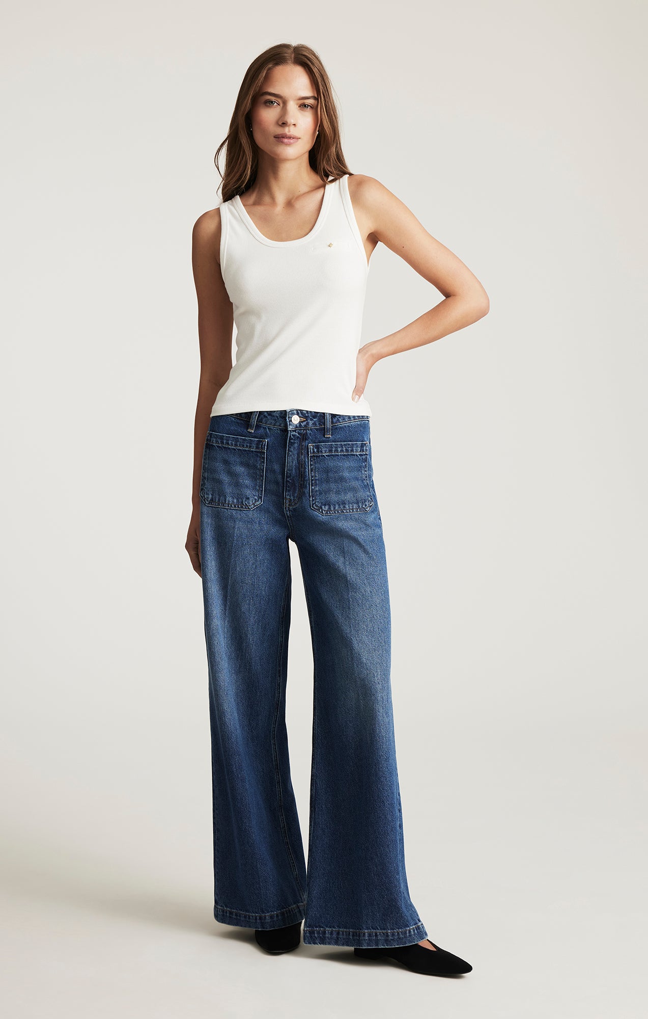WELT POCKET TANK TOP IN ANTIQUE WHITE - Mavi Jeans