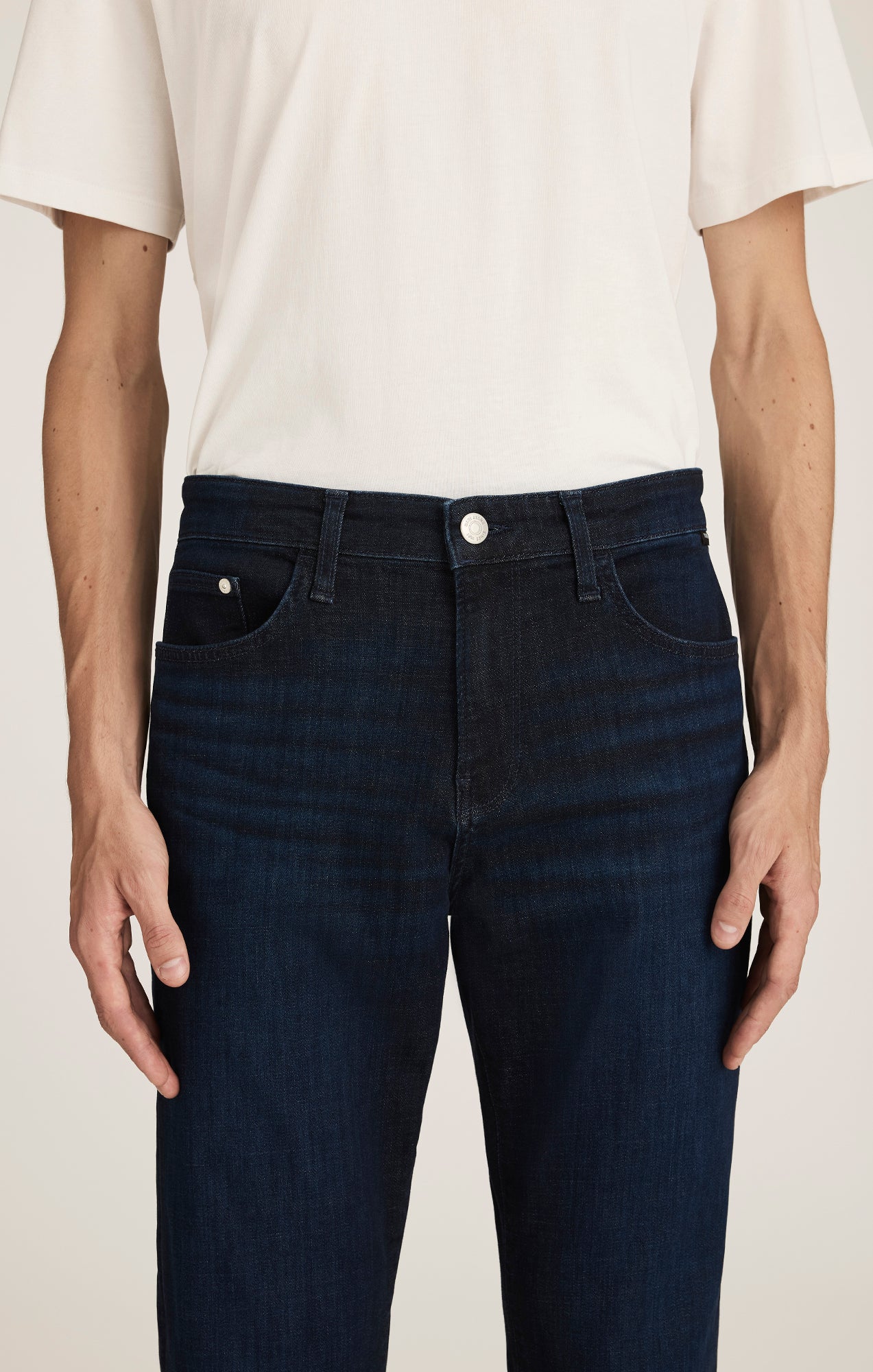 MATT RELAXED STRAIGHT LEG IN DEEP BRUSHED FEATHER BLUE - Mavi Jeans