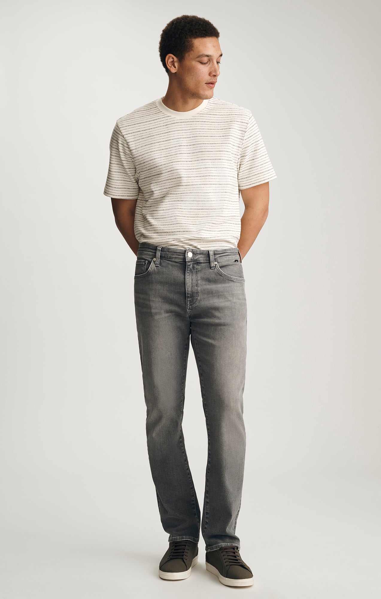 ZACH STRAIGHT LEG IN SMOKE BRUSHED CLASSIC VINTAGE - Mavi Jeans