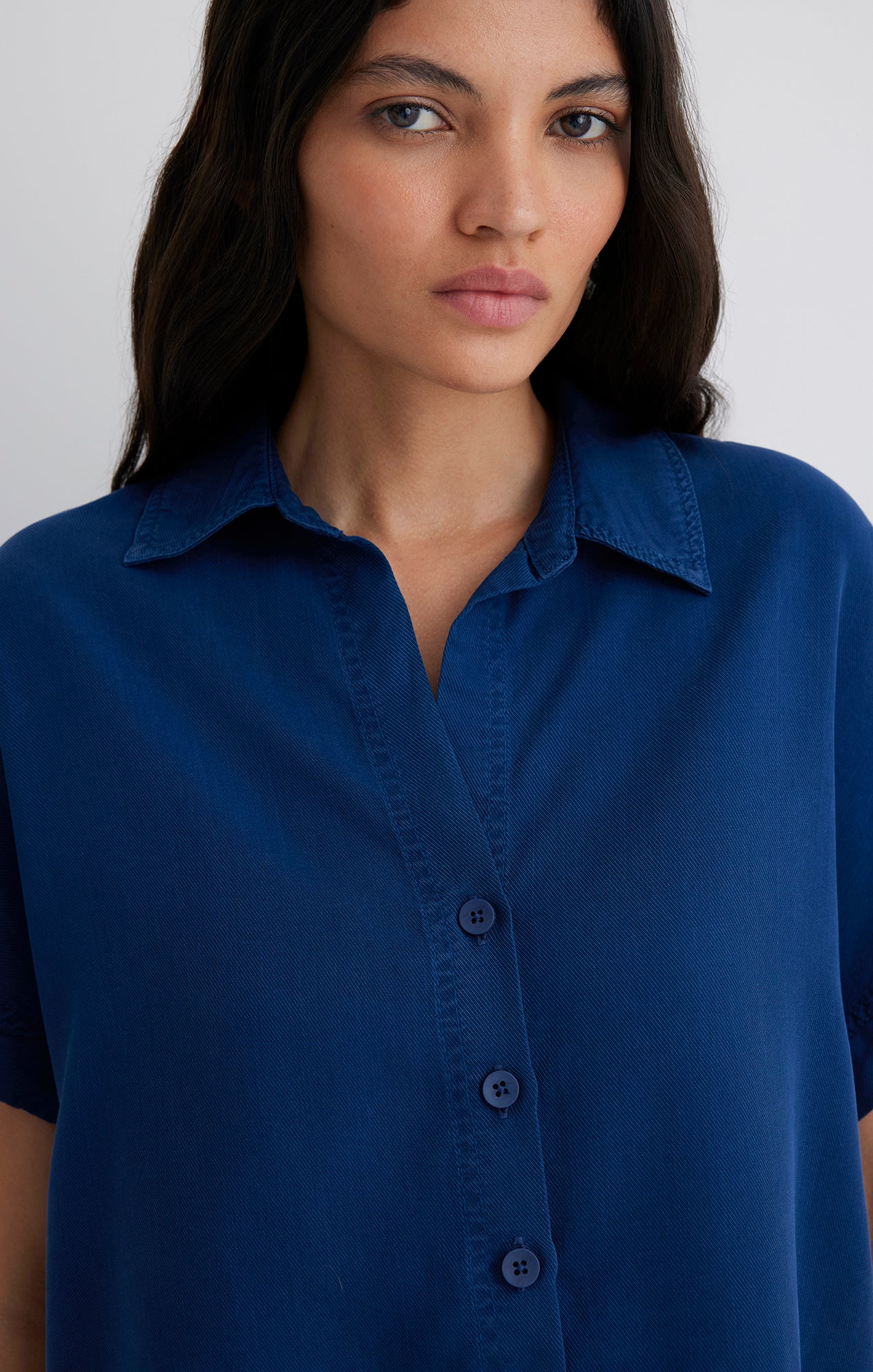 DENIM SHORT SLEEVE BUTTON-UP SHIRT IN LIGHT INDIGO - Mavi Jeans