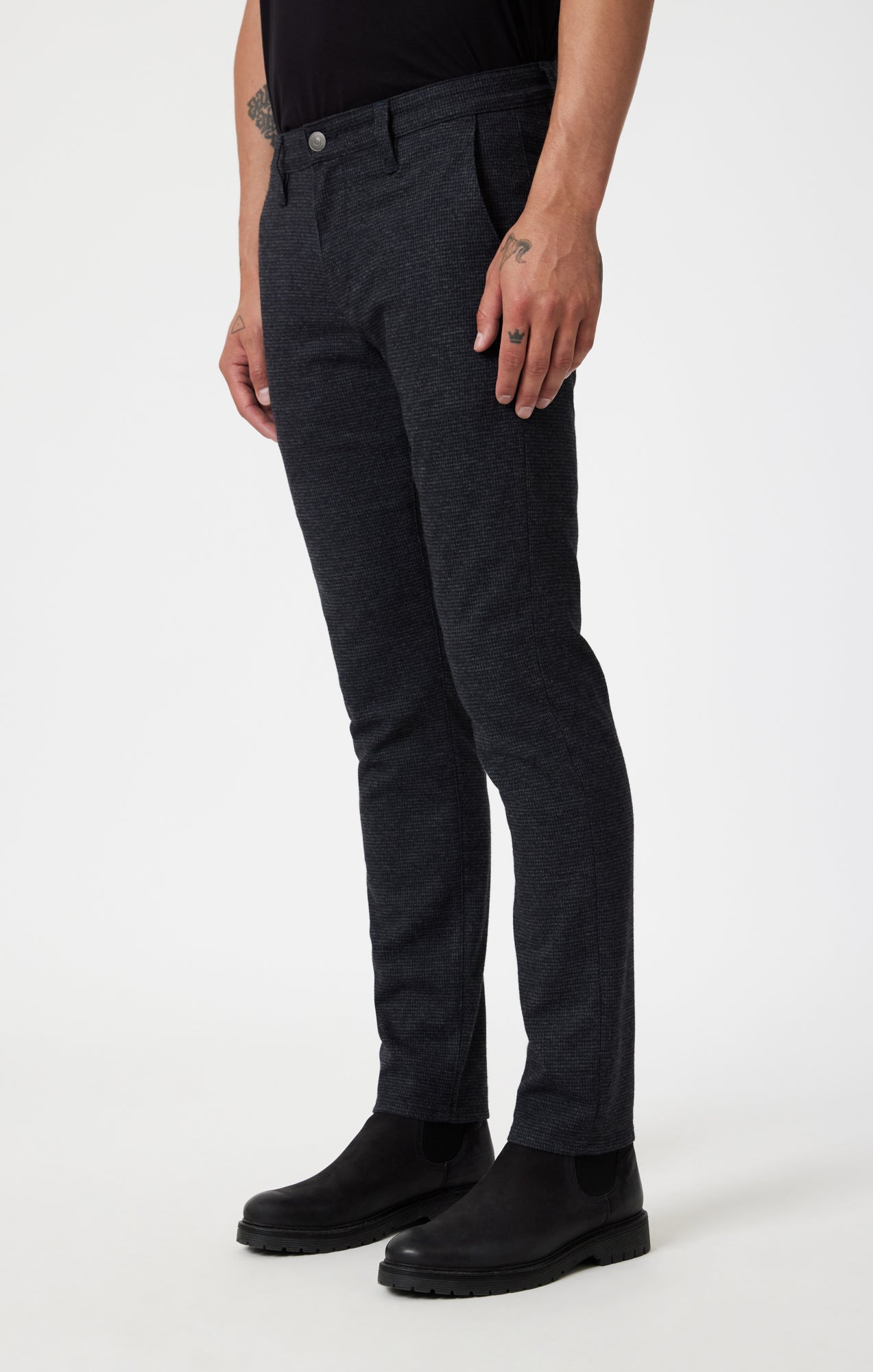 MILTON SLIM STRAIGHT CHINO IN NAVY HERRINGBONE - Mavi Jeans