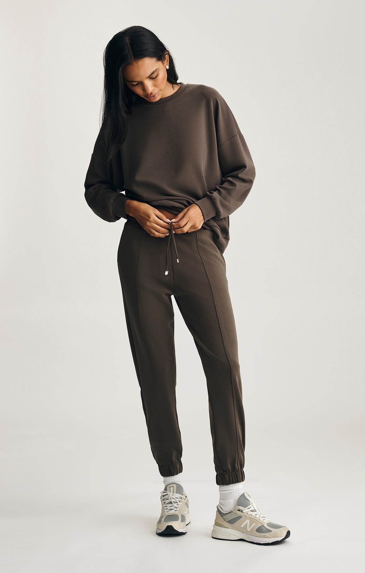 LUXE TOUCH TENCEL™ SWEATPANTS IN DELICIOSO