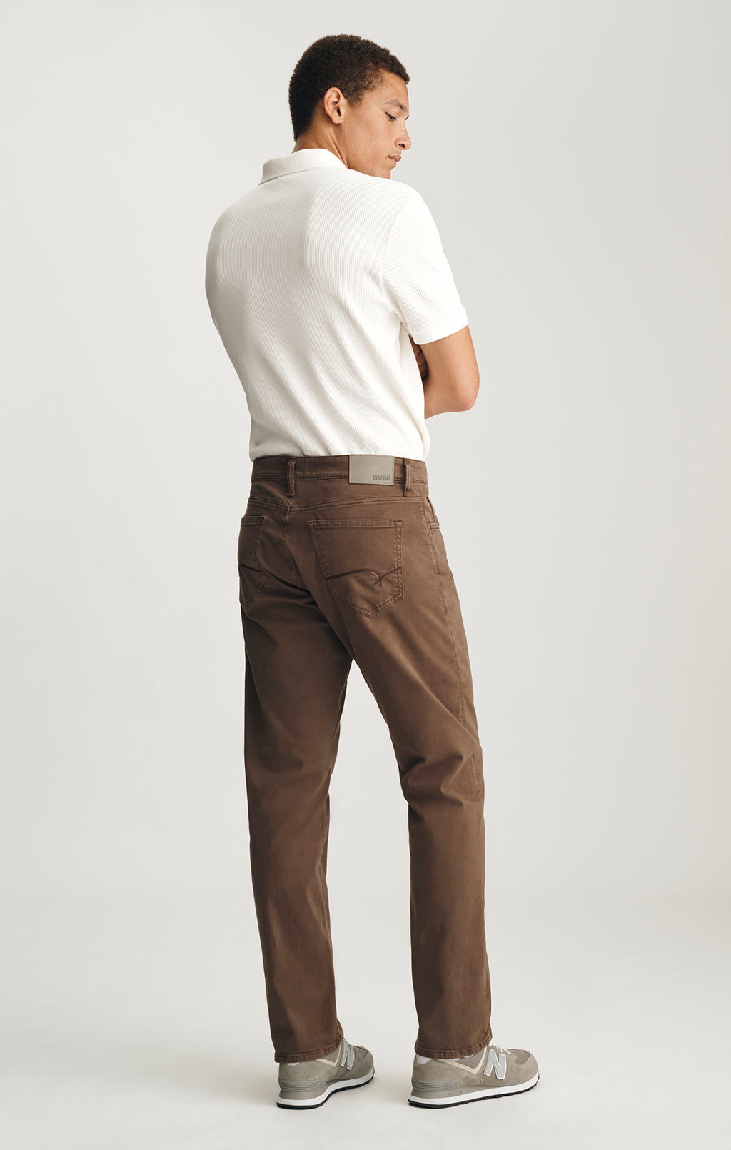 MATT RELAXED STRAIGHT LEG IN MOCHA TWILL