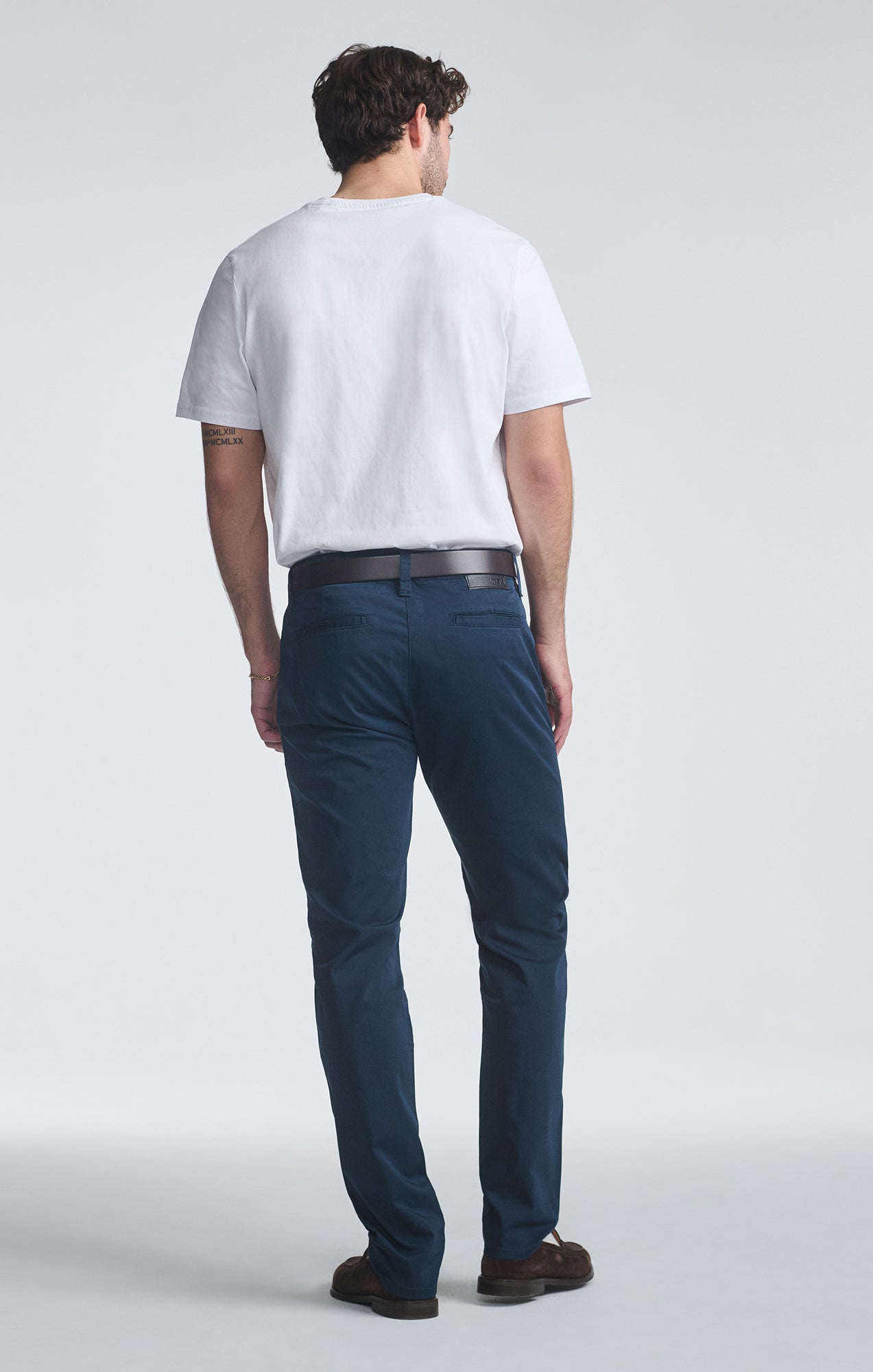 MILTON SLIM STRAIGHT CHINO IN NIGHT CITY SMART - Mavi Jeans
