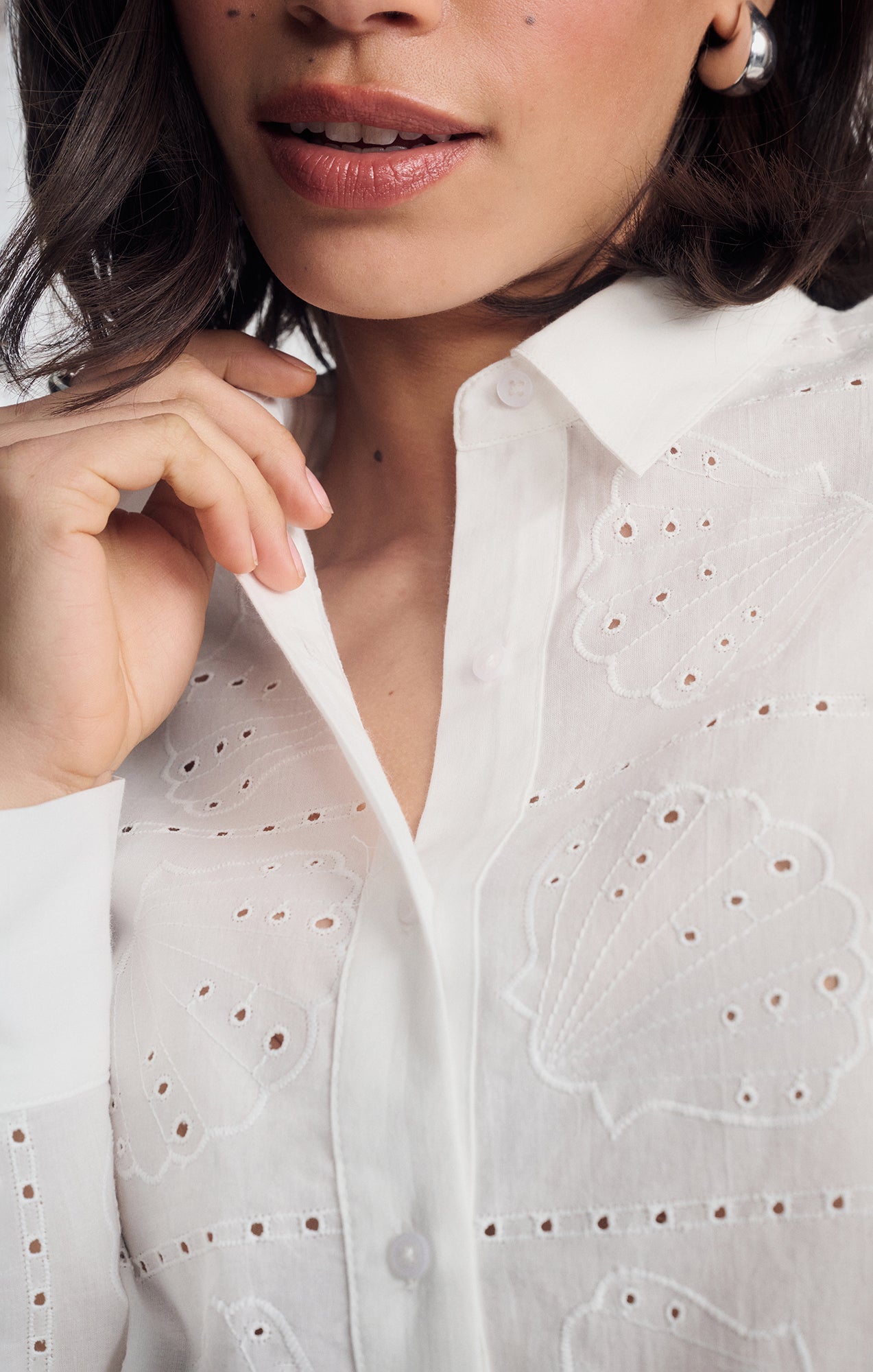 EYELET BUTTON-UP SHIRT IN WHITE - Mavi Jeans