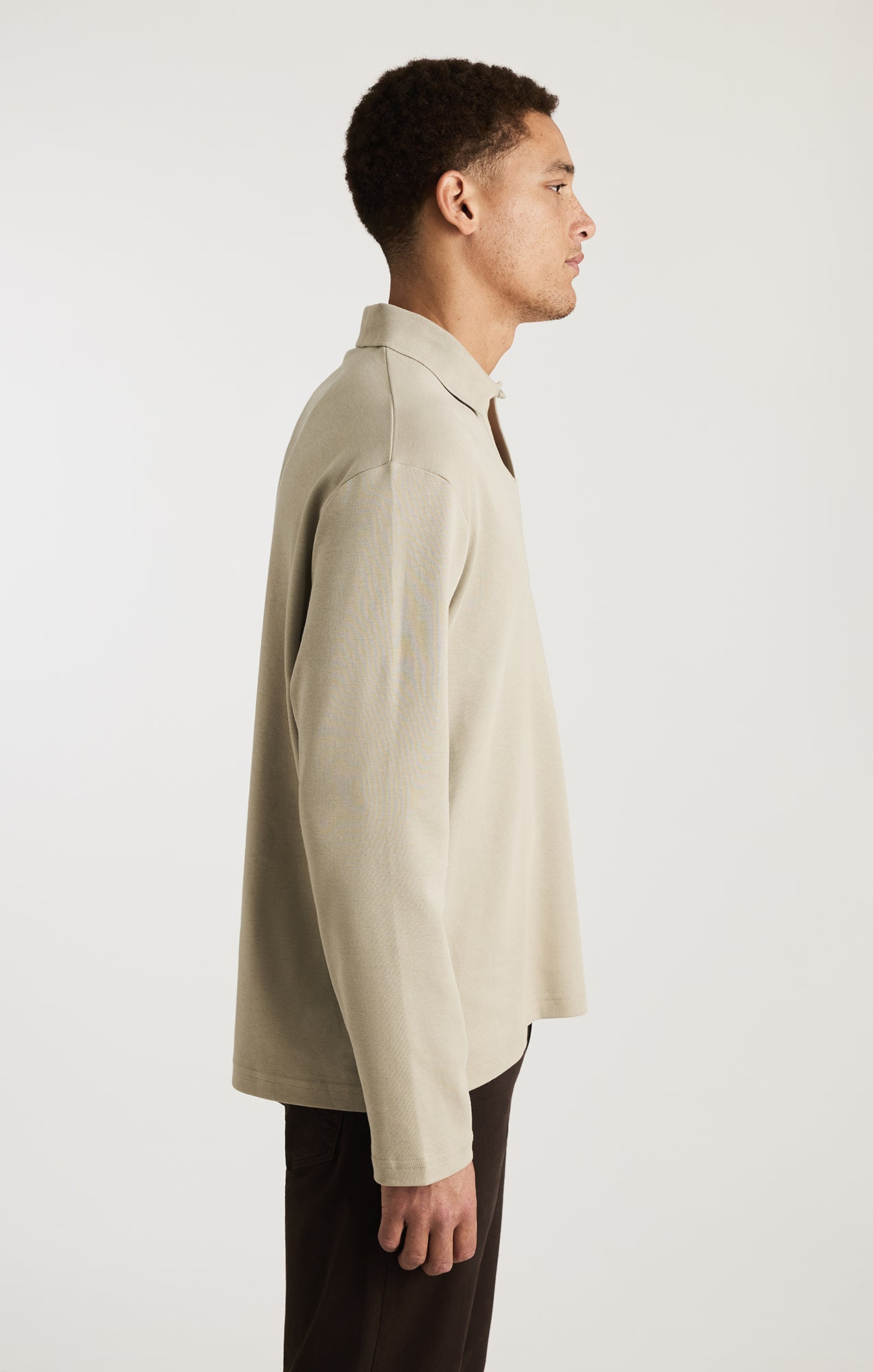 EDITION LONG SLEEVE POLO T-SHIRT IN LONDON FOG