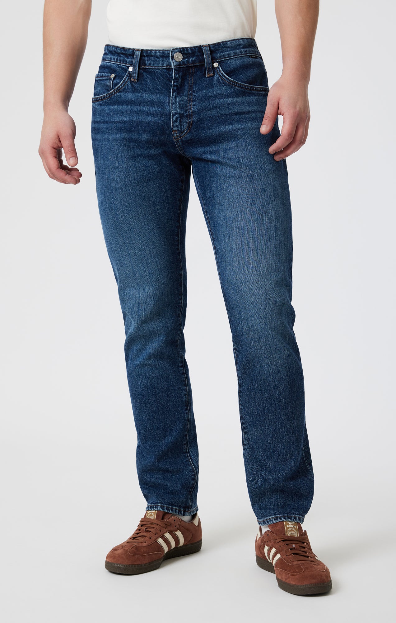MARCUS SLIM STRAIGHT LEG IN DARK BRUSHED CLASSIC BLUE - Mavi Jeans