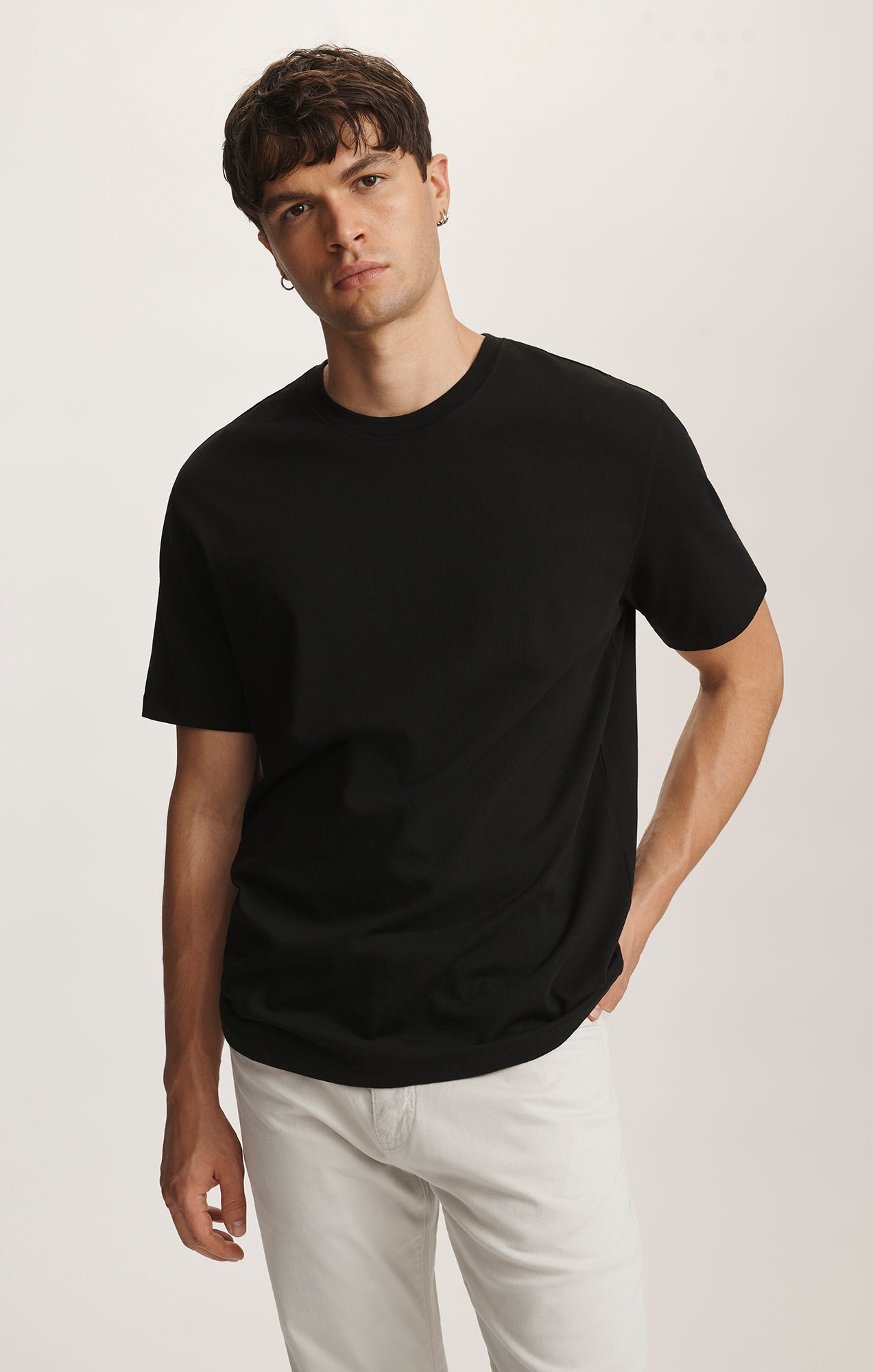 BASIC SHORT SLEEVE T-SHIRT IN BLACK - Mavi Jeans
