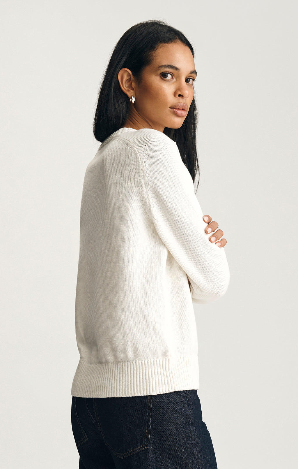 CREW NECK SWEATER IN ANTIQUE WHITE