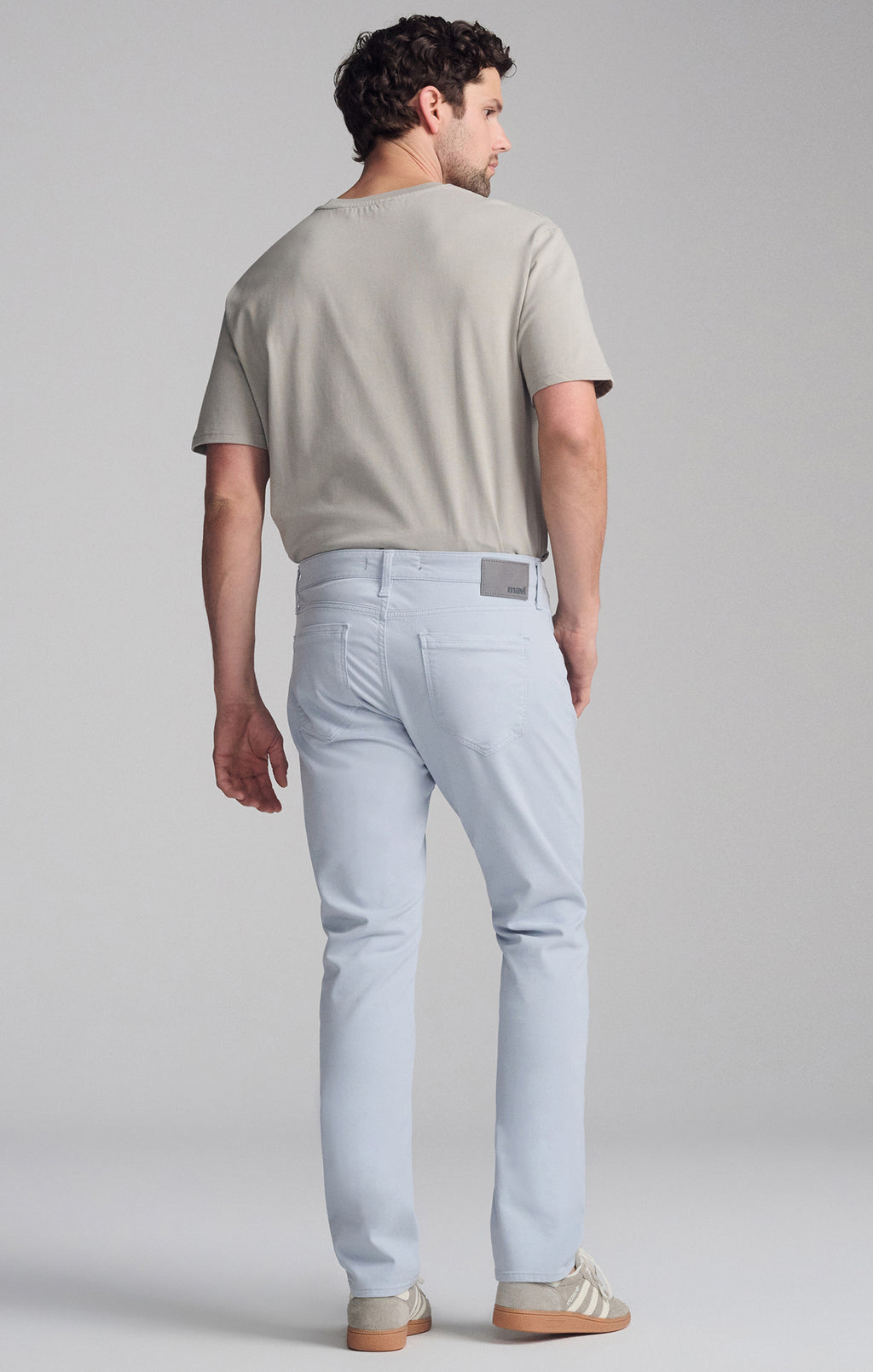 JAKE SLIM LEG IN ICE BLUE ATHLETIC - Mavi Jeans