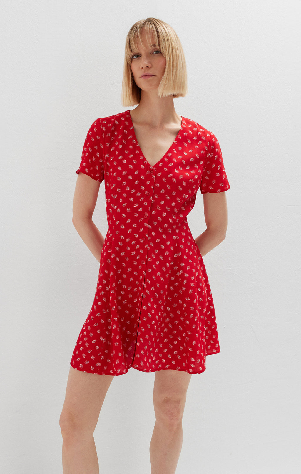 BUTTON-FRONT MINI DRESS IN URBAN RED PETAL PRINT