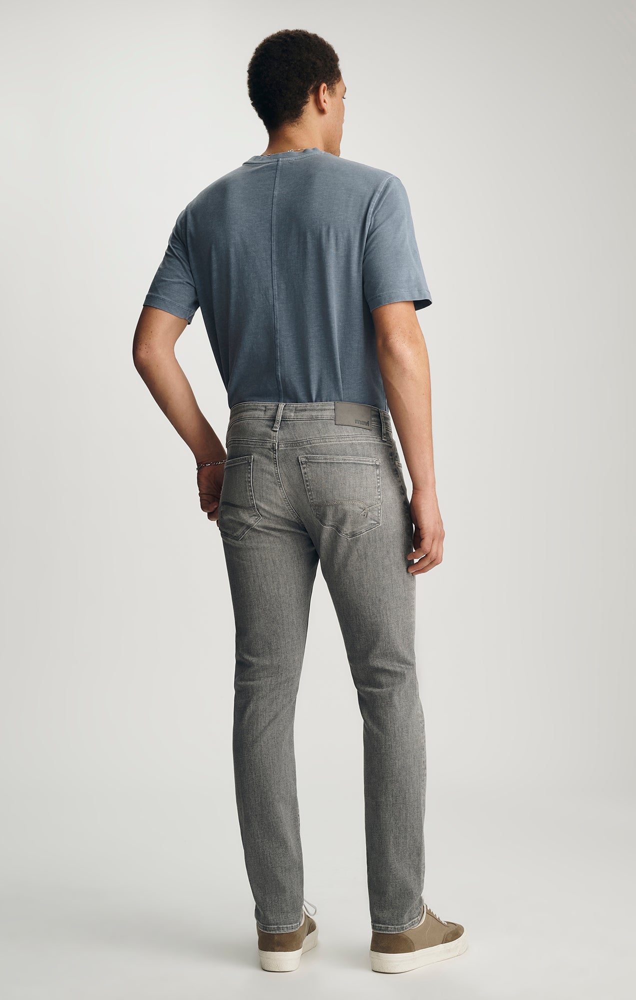 JAKE SLIM LEG IN GREY BRUSHED FEATHER BLUE - Mavi Jeans