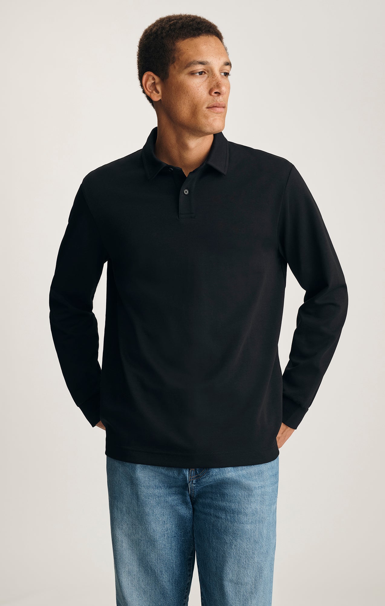 LONG SLEEVE POLO T-SHIRT IN BLACK