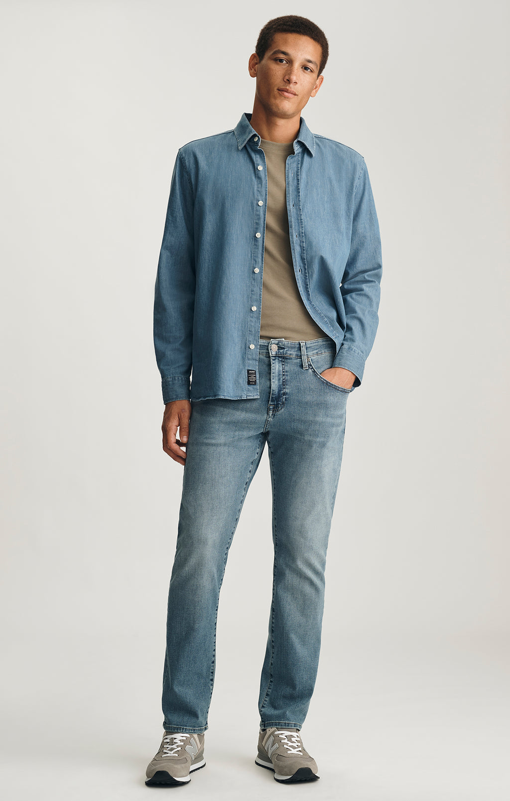 MATT RELAXED STRAIGHT LEG IN LIGHT BRUSHED ORGANIC VINTAGE