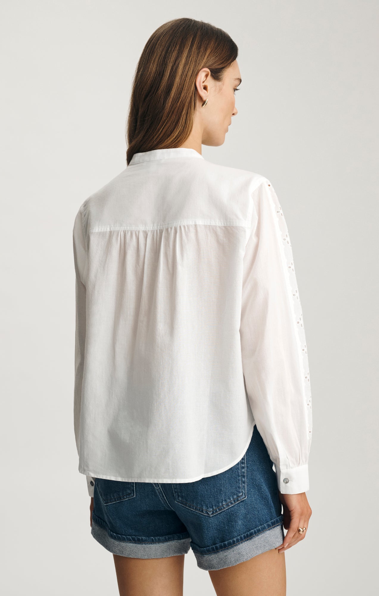 PINTUCK EYELET SHIRT IN WHITE - Mavi Jeans